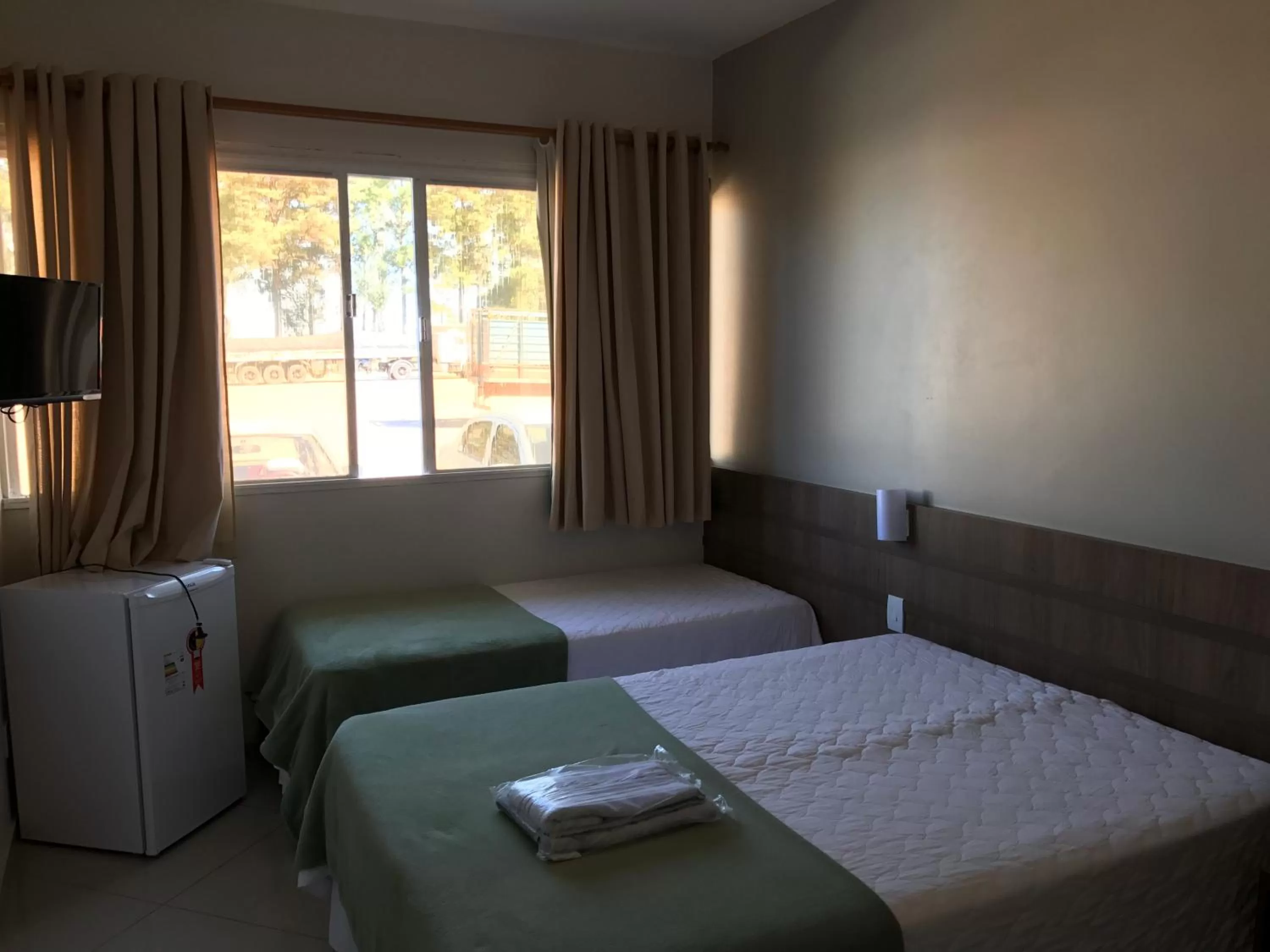 Photo of the whole room in Hotel Texacao do Cavera