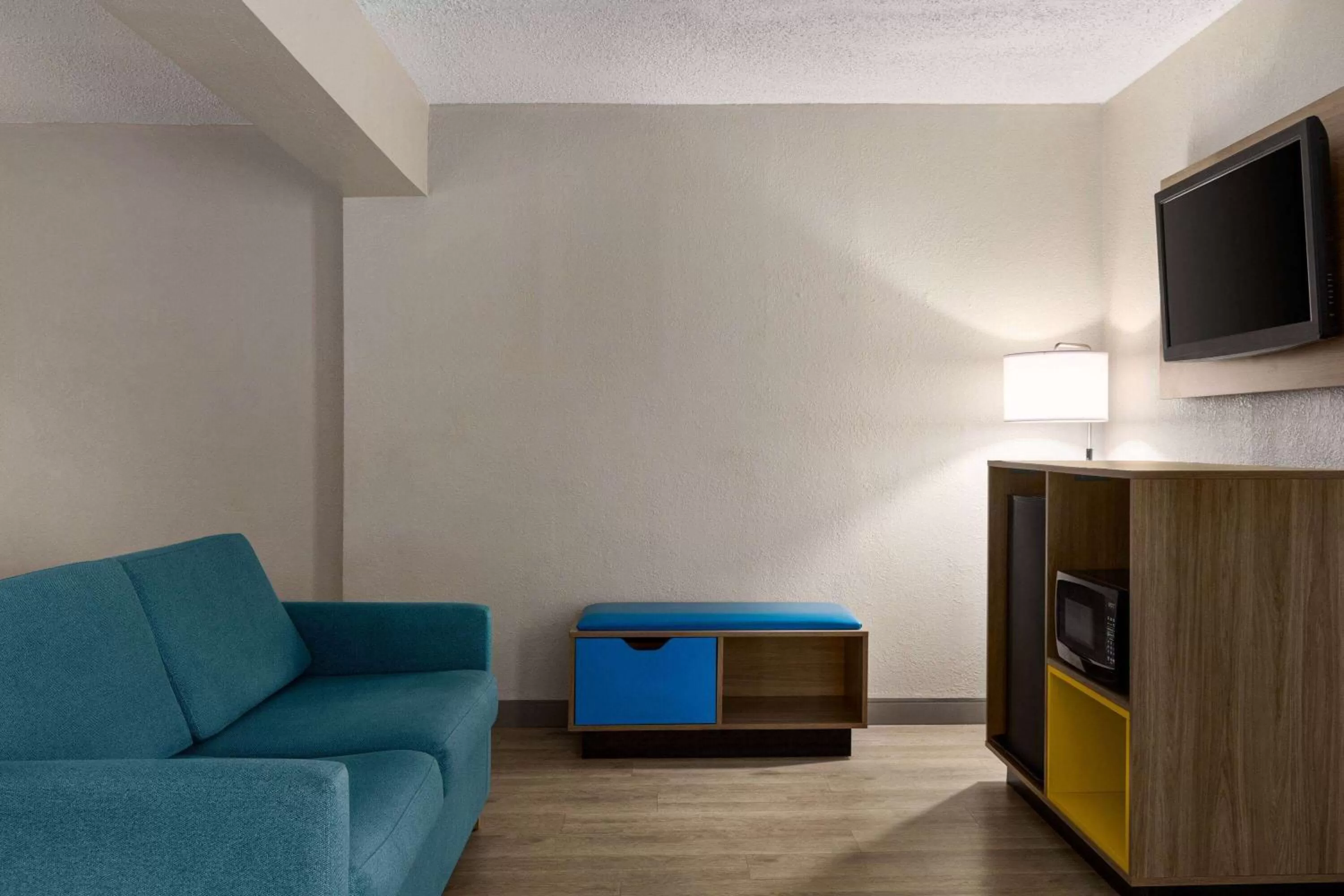 Photo of the whole room in Days Inn by Wyndham Miami Airport North