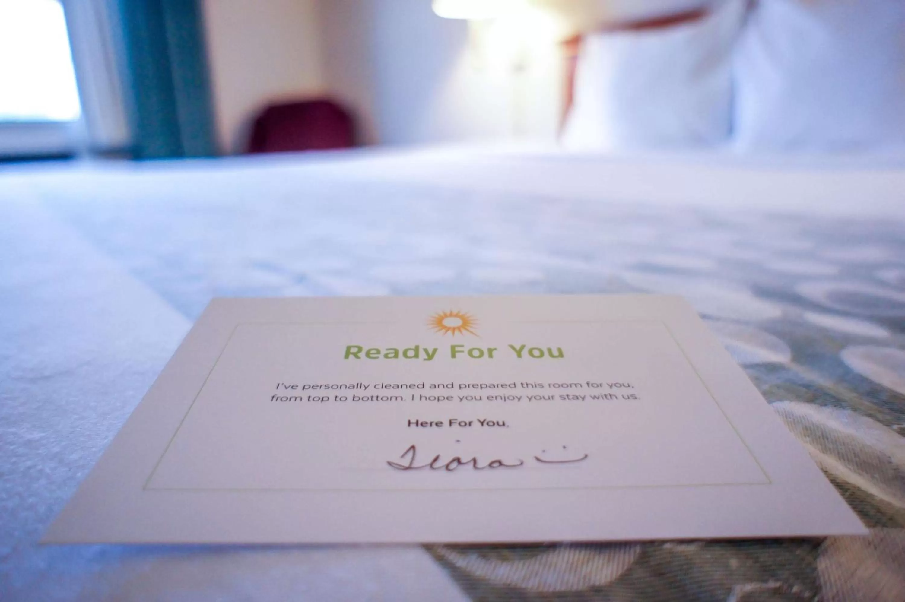 Photo of the whole room, Bed in La Quinta Inn by Wyndham Moline Airport