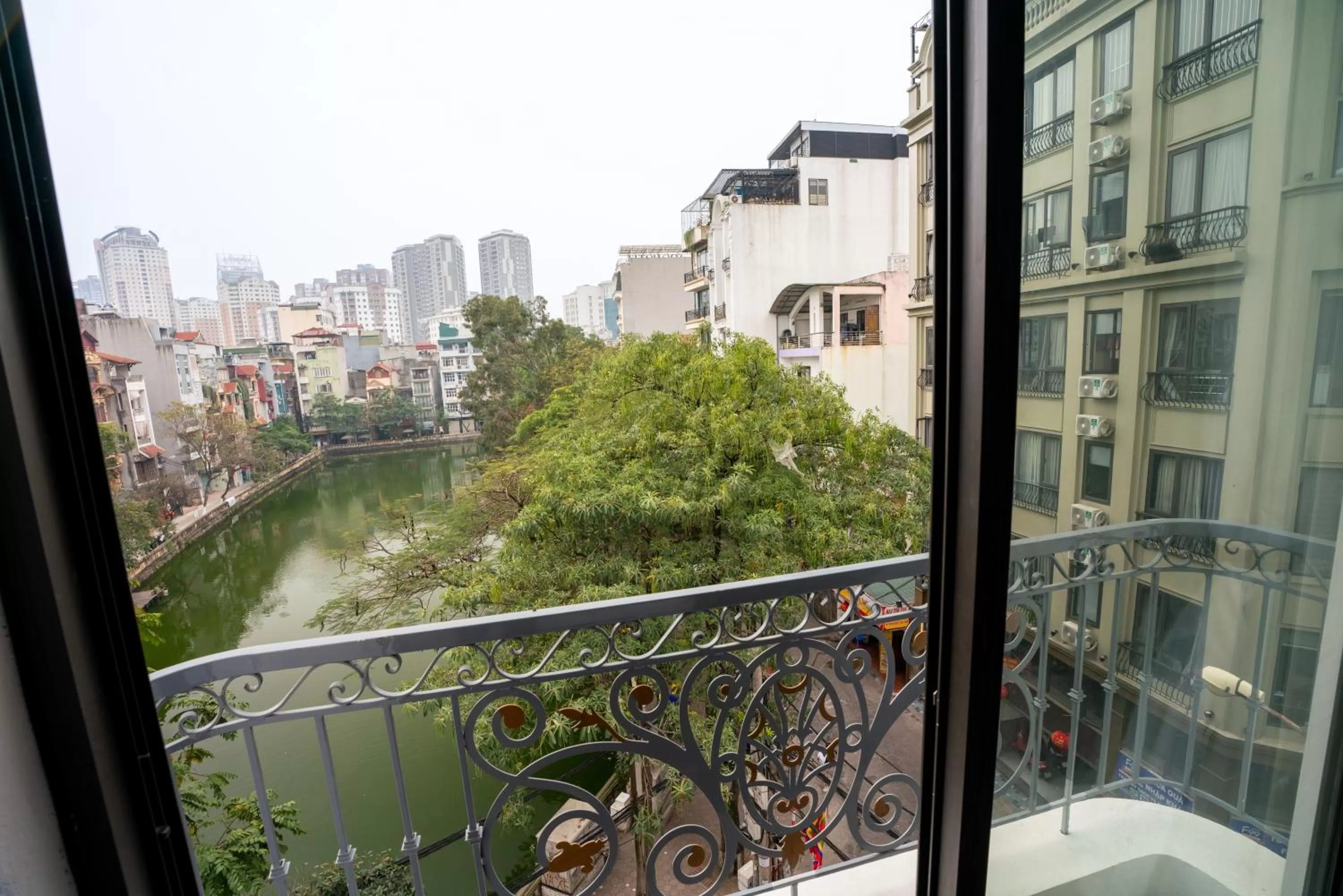 Lake view in Granda Lake View Hotel & Apartment