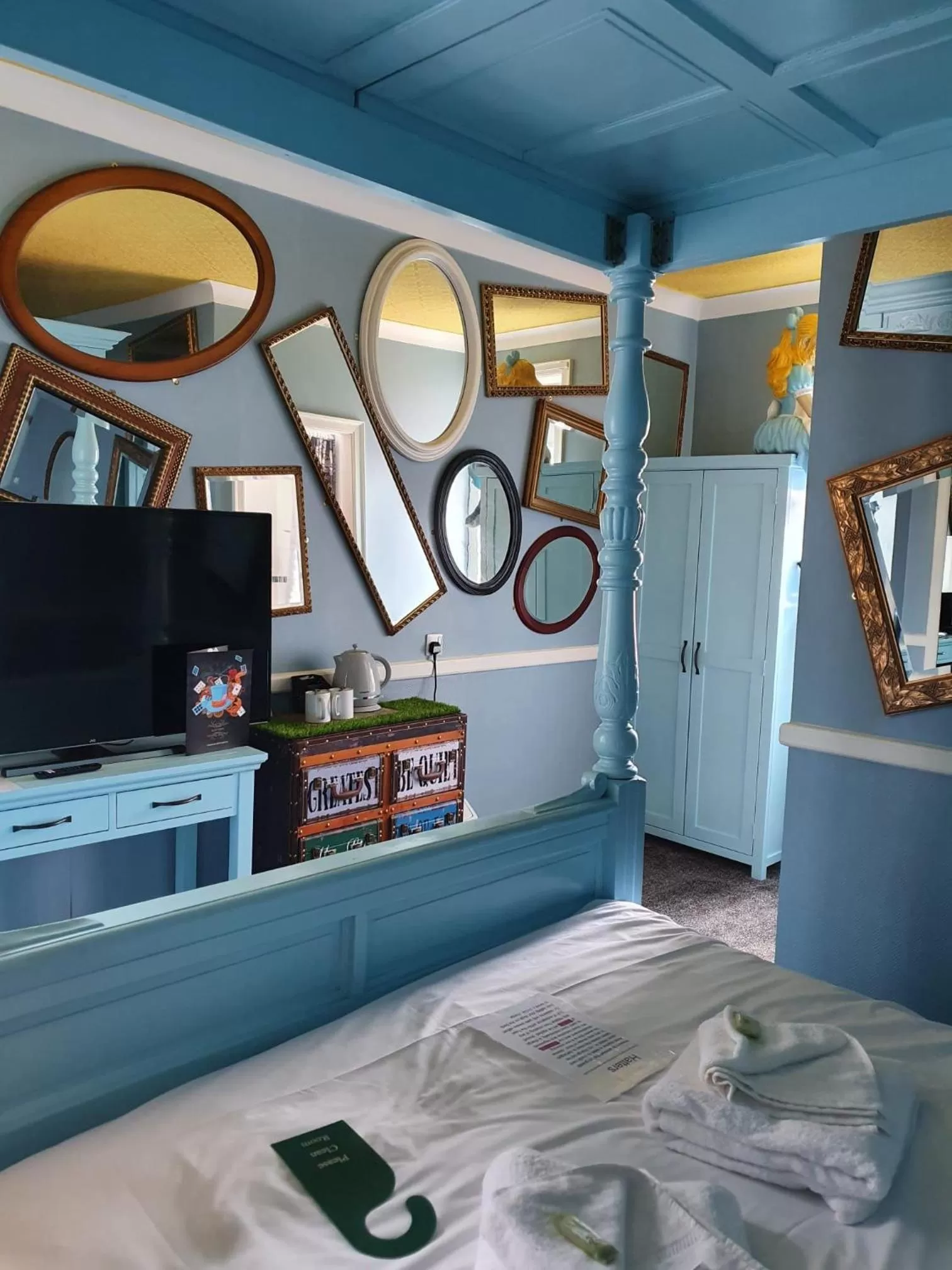 Bedroom in Hatters Hotel