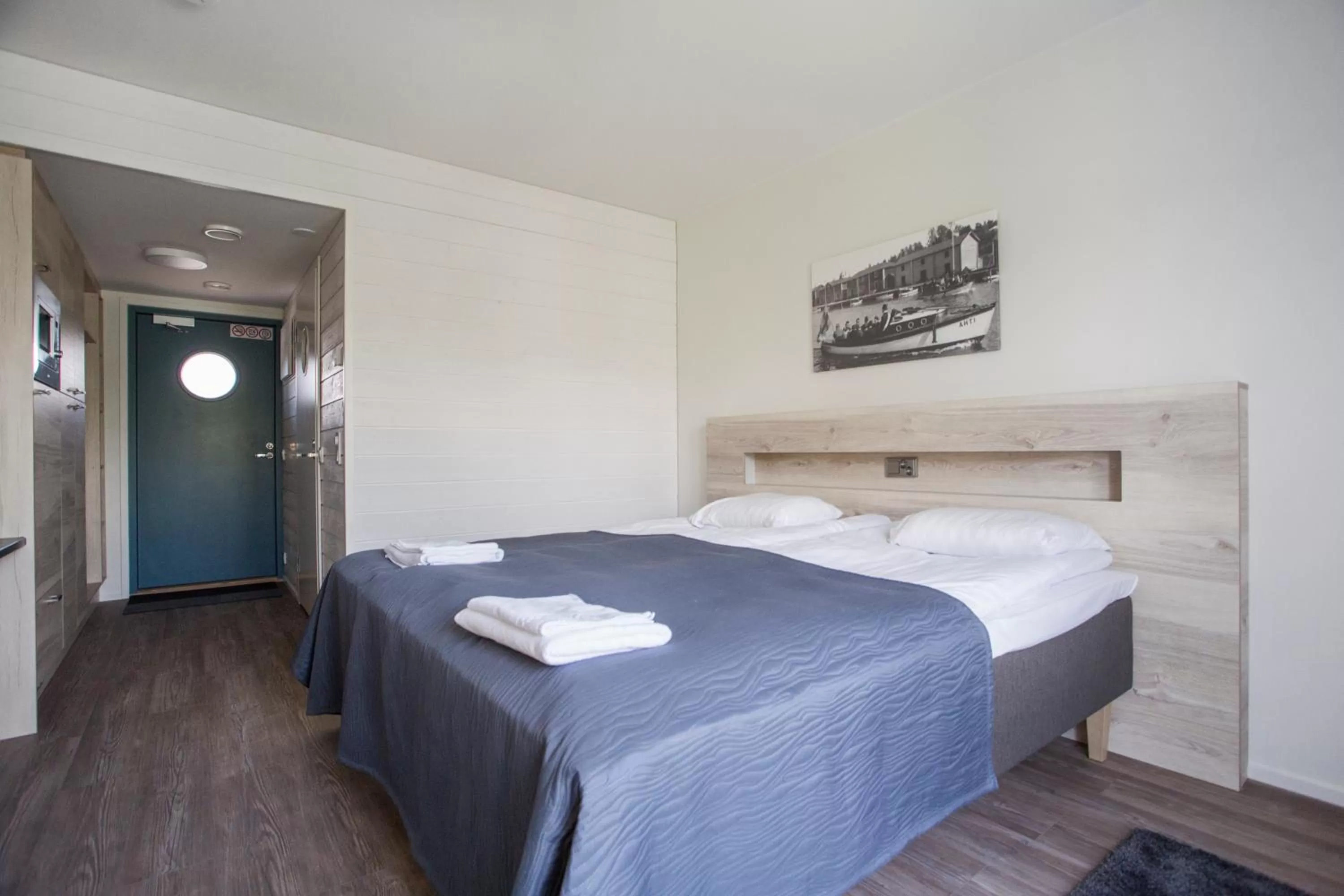 Photo of the whole room, Bed in Hotelli Aittaranta