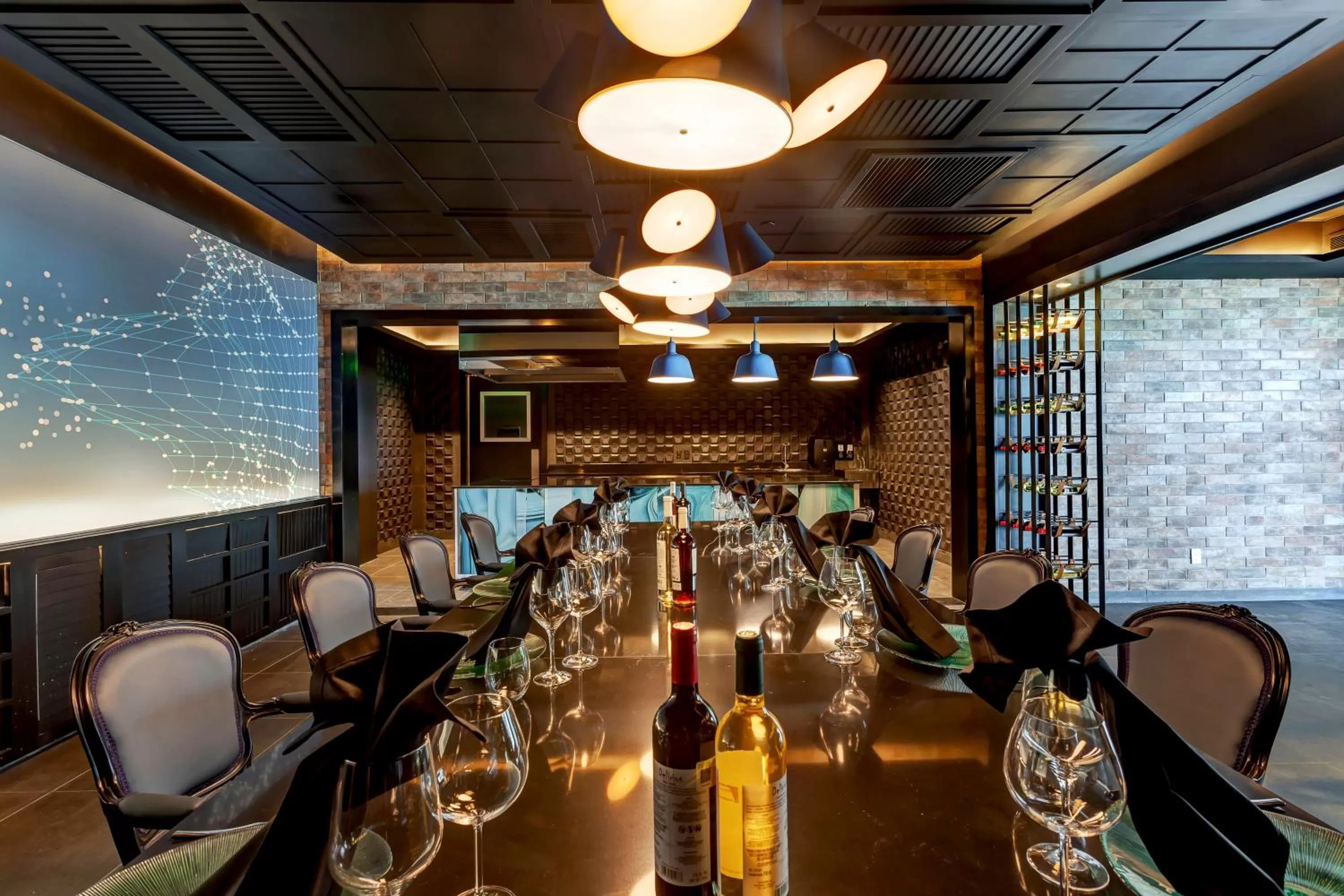 Restaurant/places to eat in Royalton CHIC Cancun, An Autograph Collection All-Inclusive Resort - Adults Only