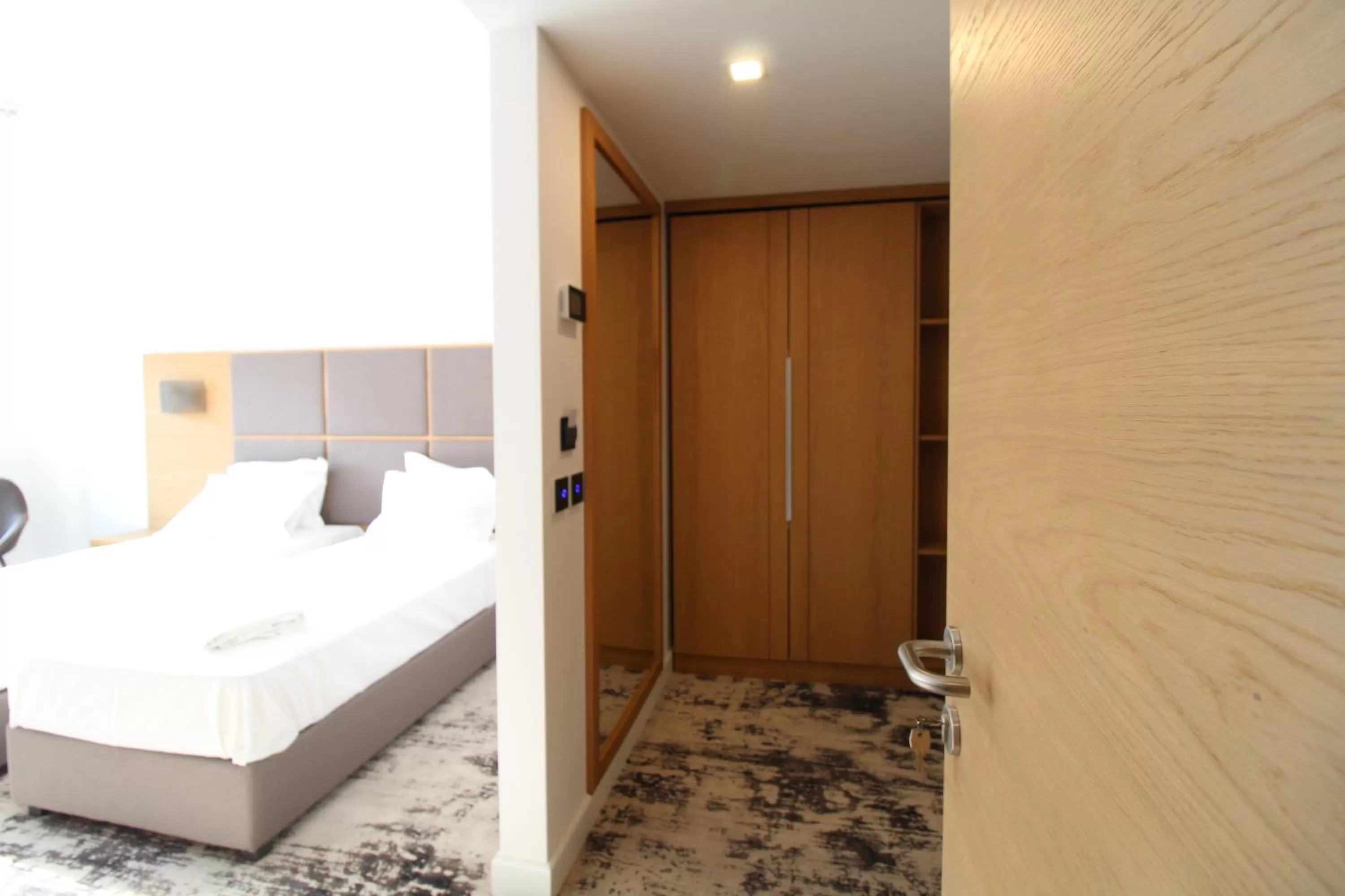 Photo of the whole room, Bed in Hotel Avenue - Avenue Hotels