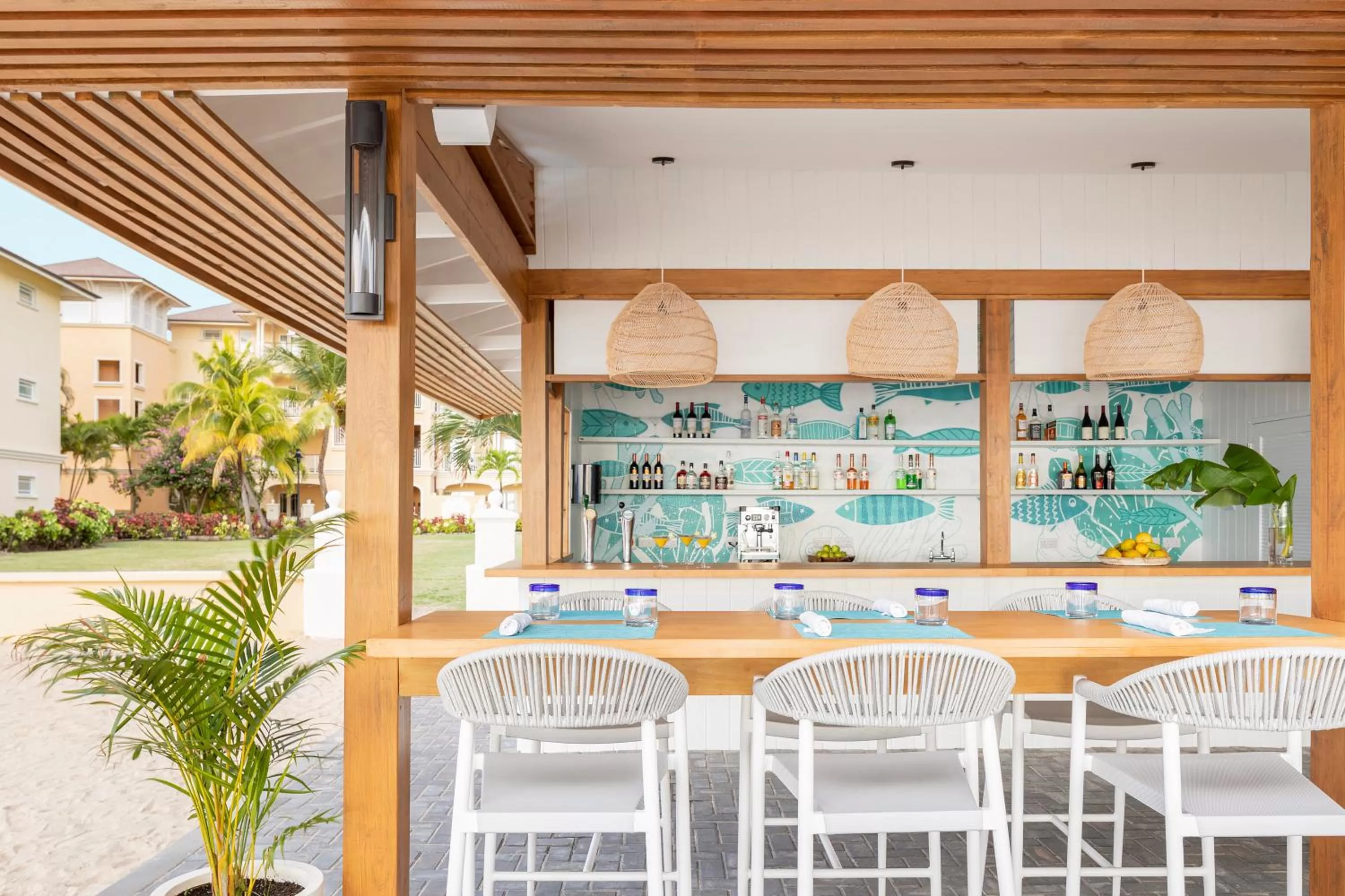 Lounge or bar in The Landings Resort and Spa - All Suites