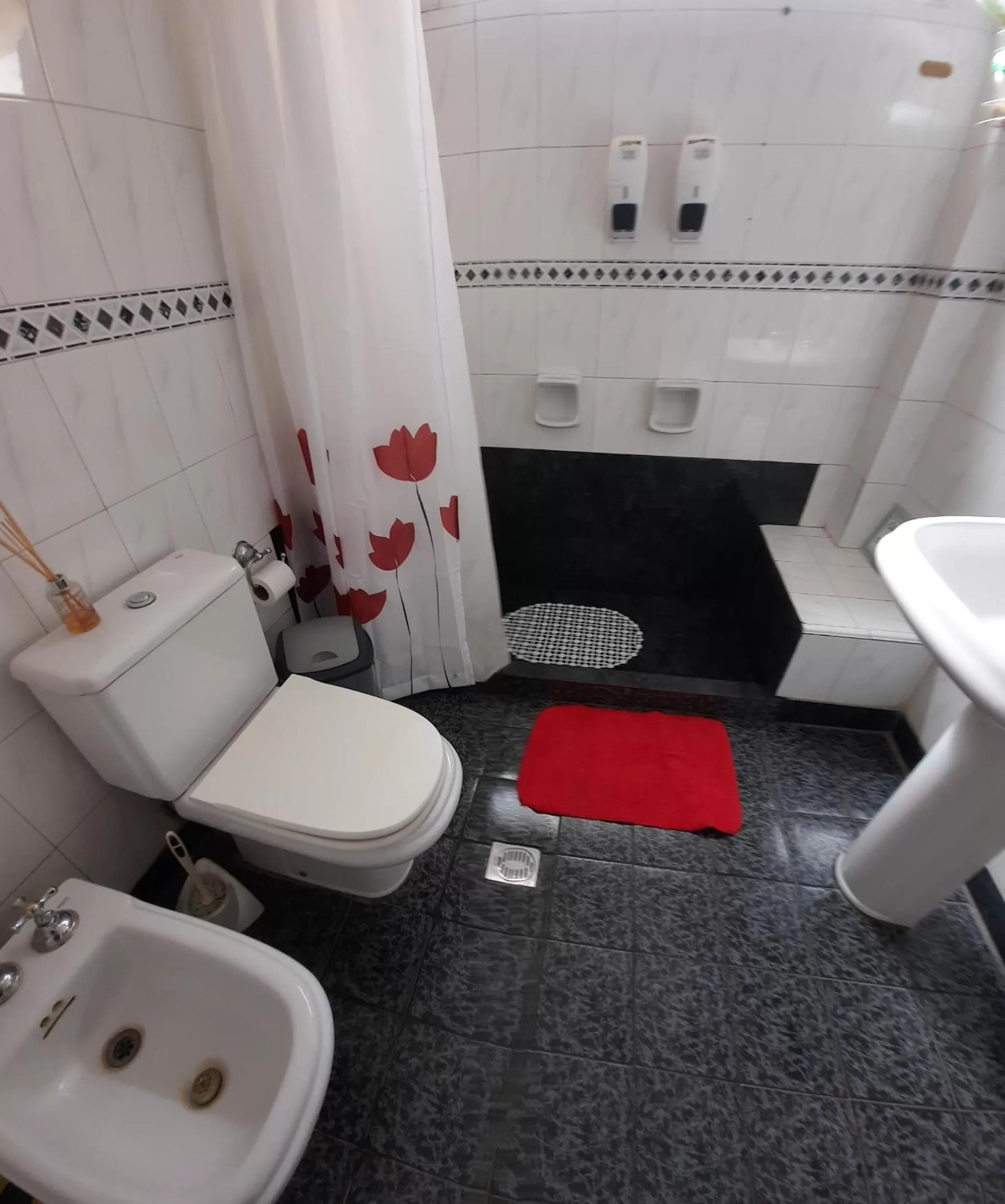 Bathroom in La Rojarilla