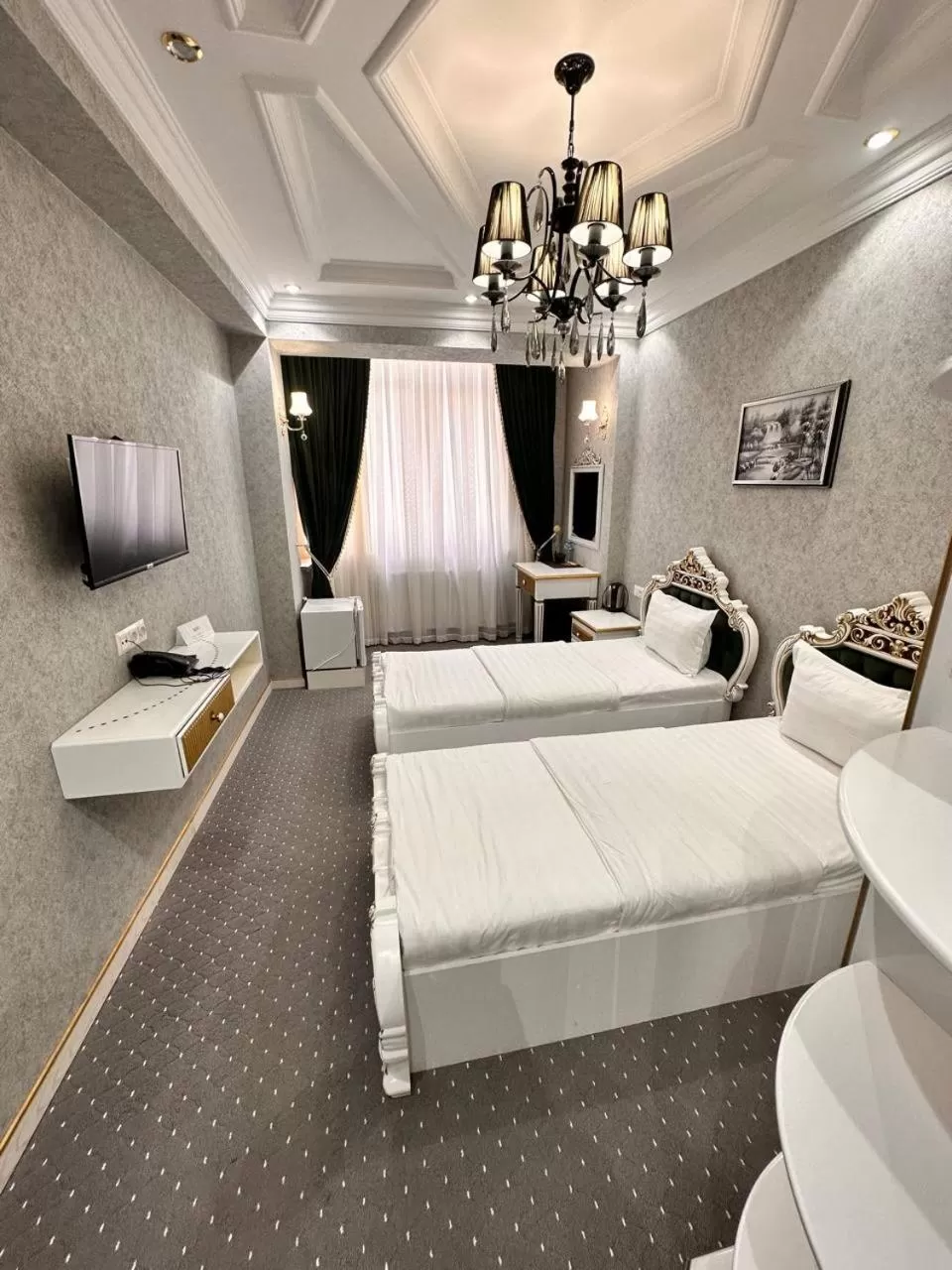 Photo of the whole room, Bed in Suleyman hotel