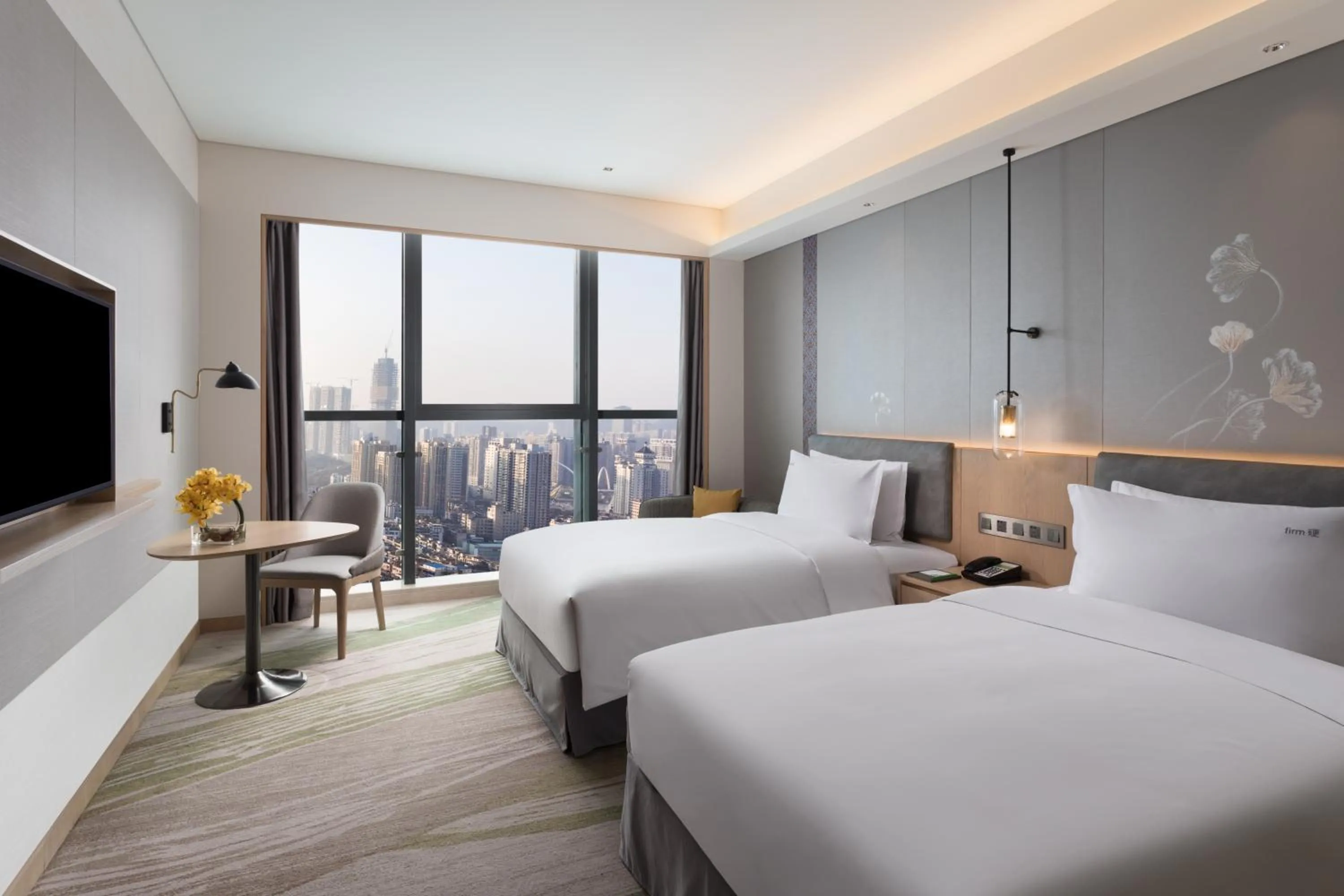 Bedroom, Bed in Holiday Inn Guiyang City Center by IHG