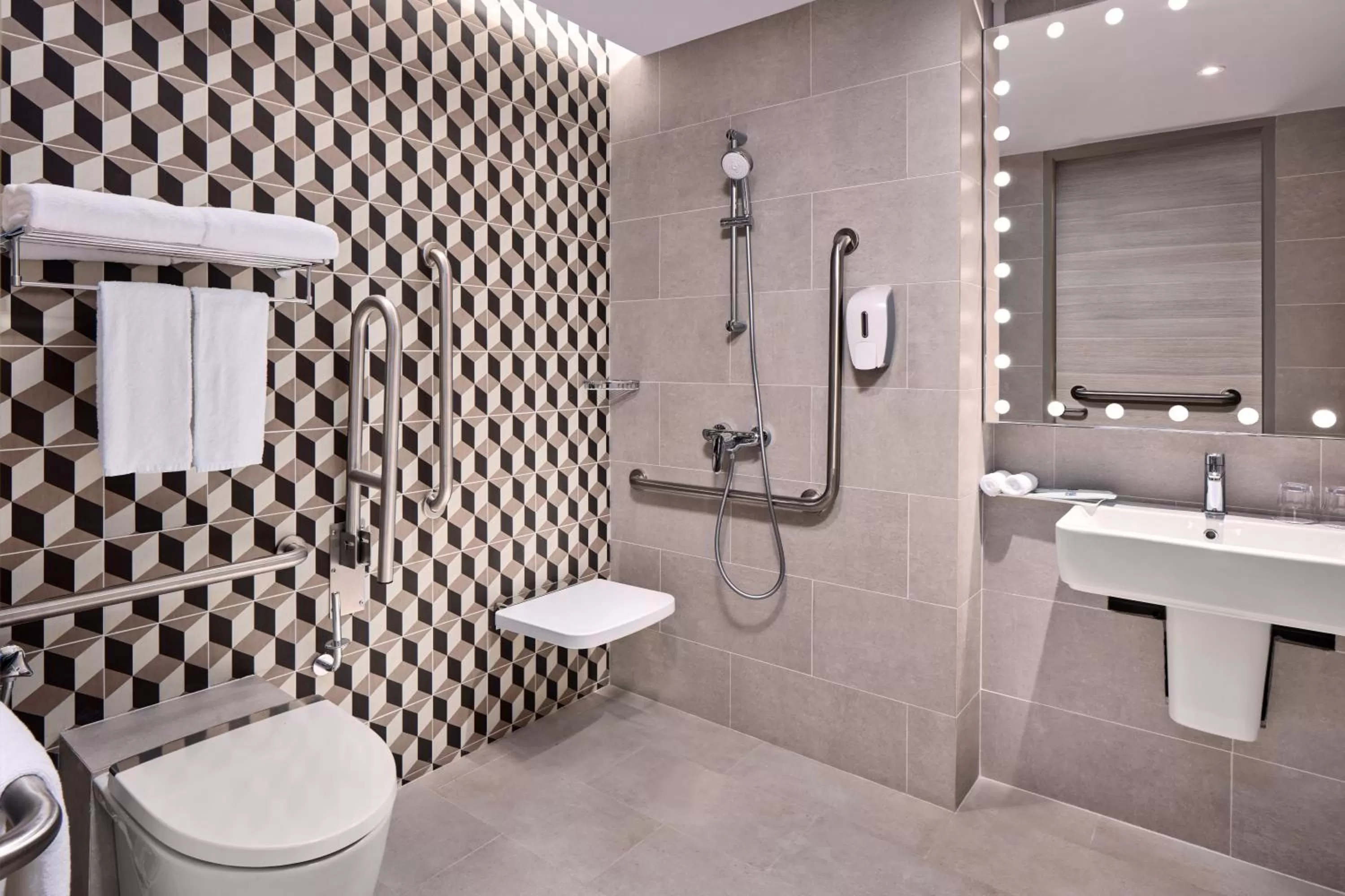 Bathroom in Holiday Inn Express Singapore Serangoon by IHG
