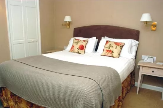 Double Room with Courtyard View in Donington Manor Hotel