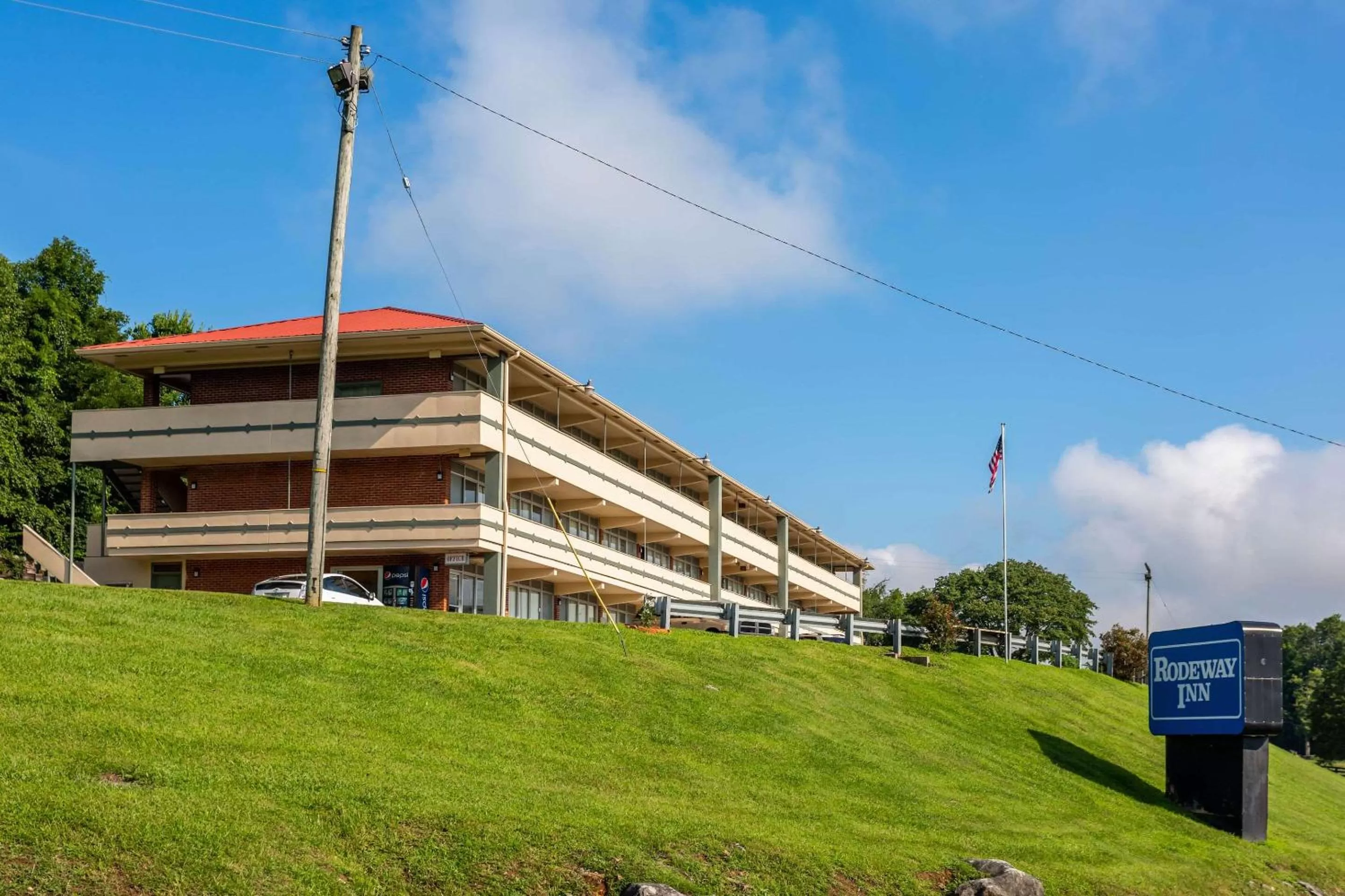 Property Building in Rodeway Inn Renfro Valley