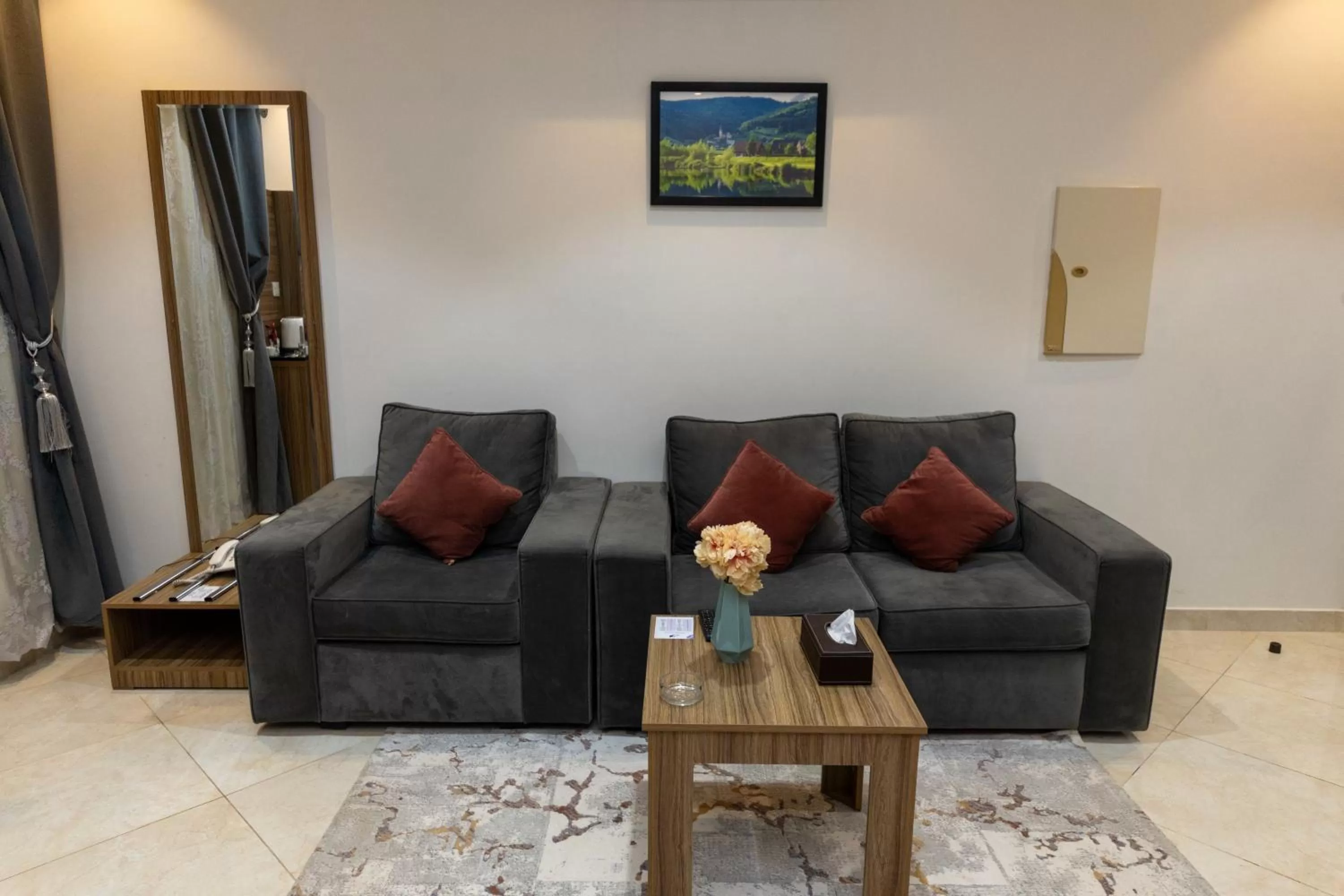 Seating area in Admire Apart' Hotel