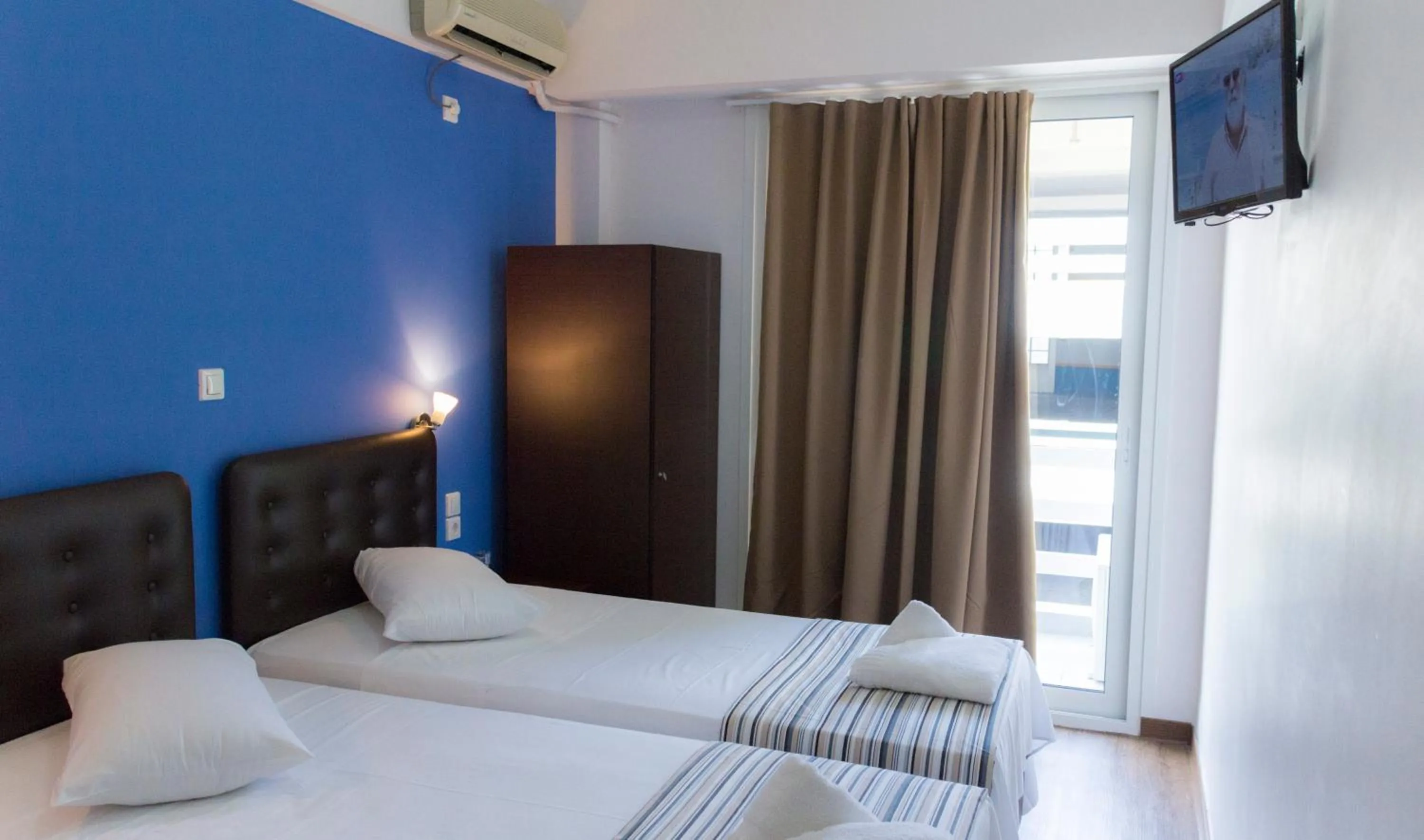 Bedroom, Bed in Athens Choice Hotel