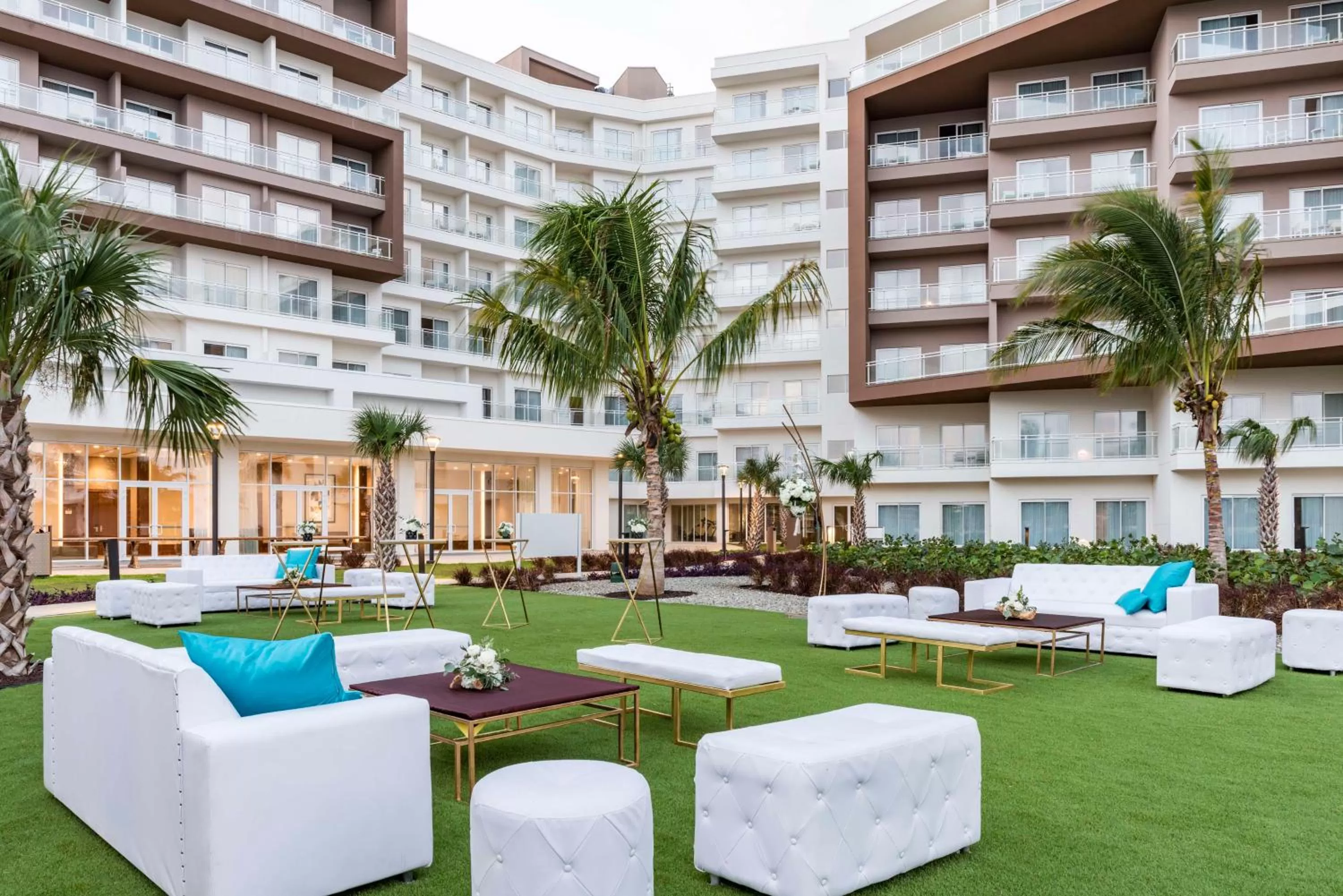 Meeting/conference room in Embassy Suites By Hilton Aruba Beach Resort