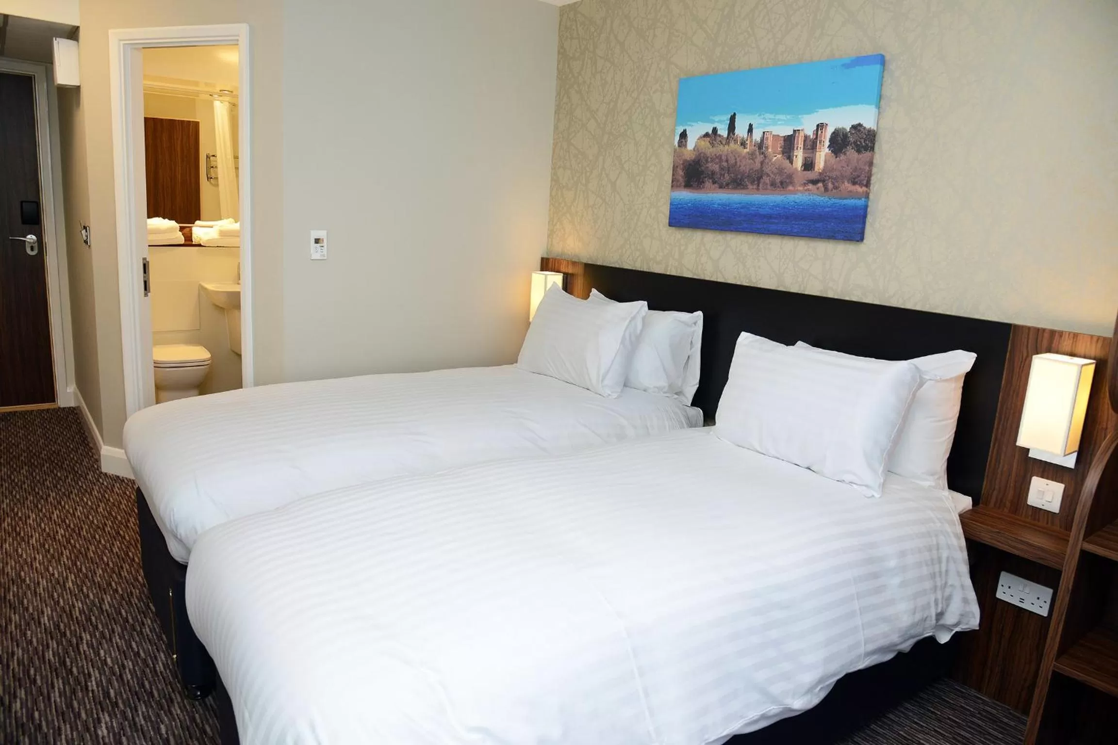 Bedroom, Bed in Woodcocks, Lincoln by Marston's Inns