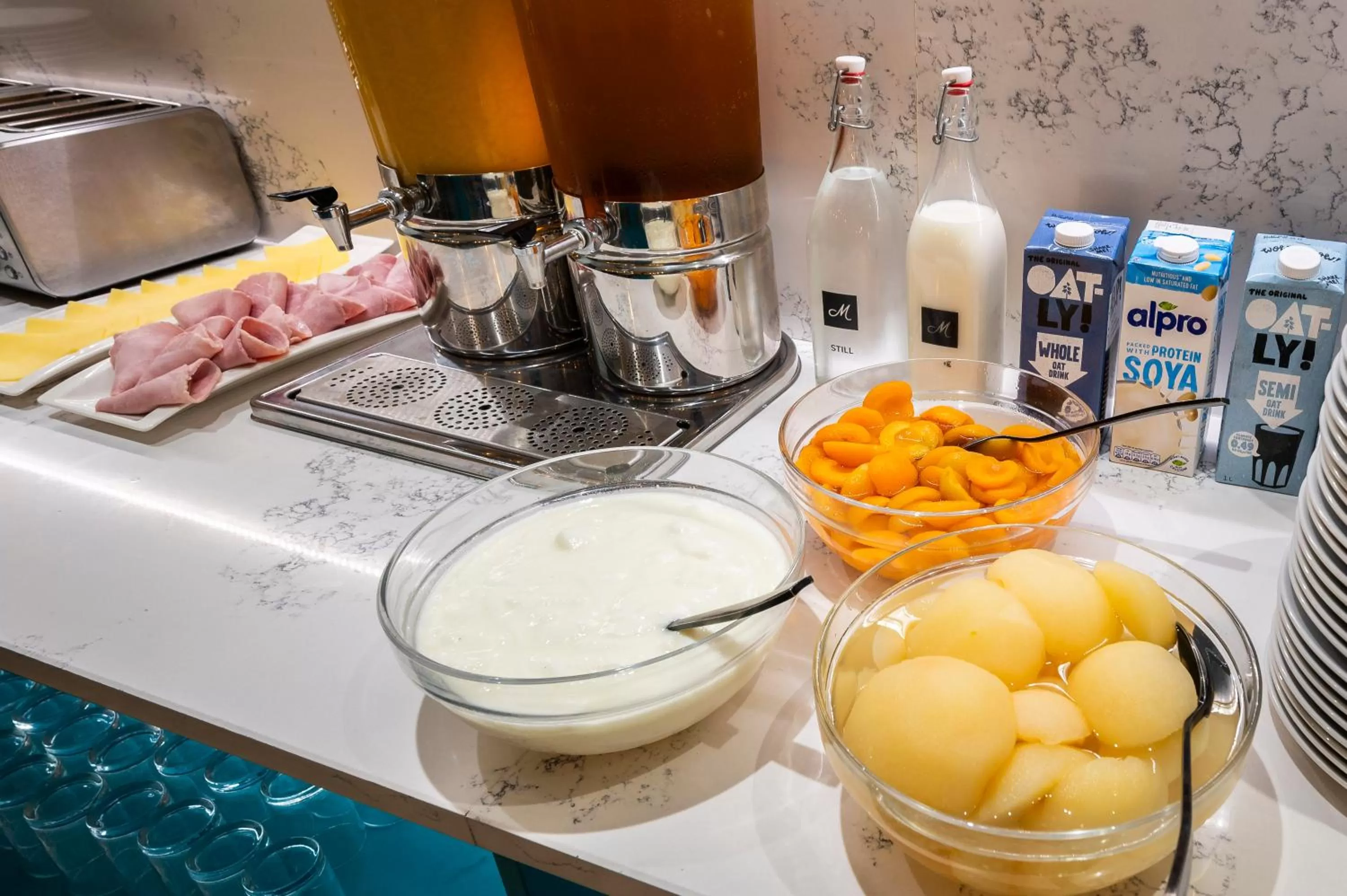 Breakfast in Mentone Hotel