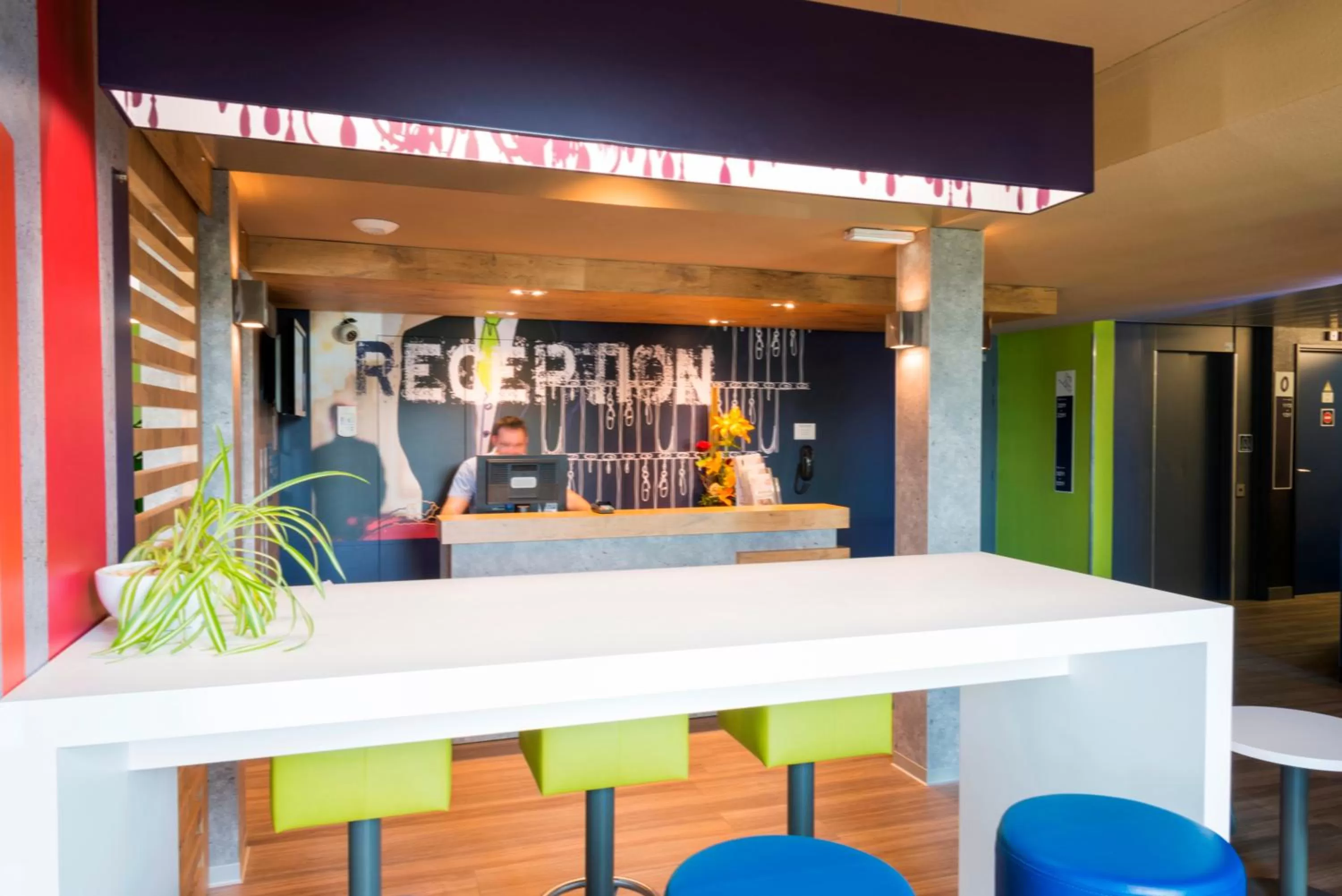 Lobby or reception in ibis budget Granville