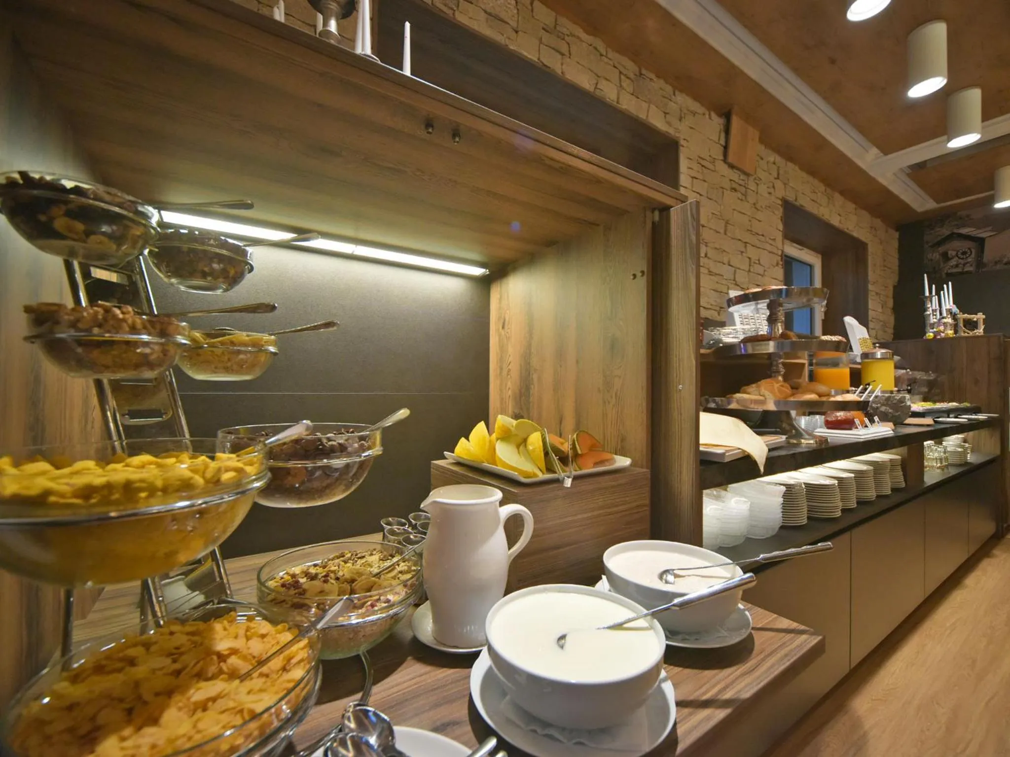 Breakfast in Hotel Ertl GmbH