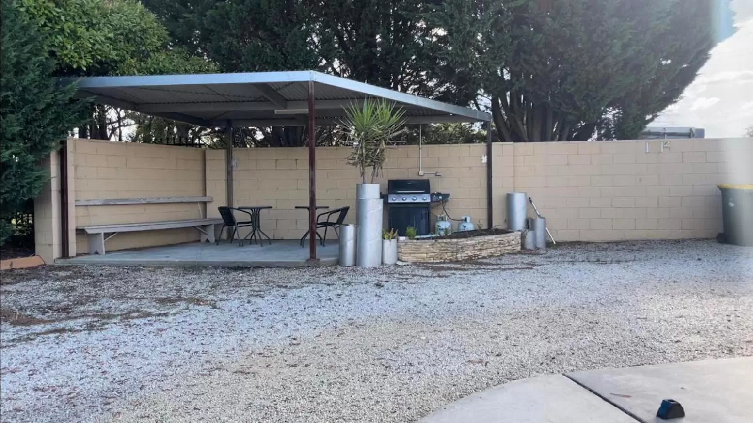 Property building in Lithgow Motor Inn