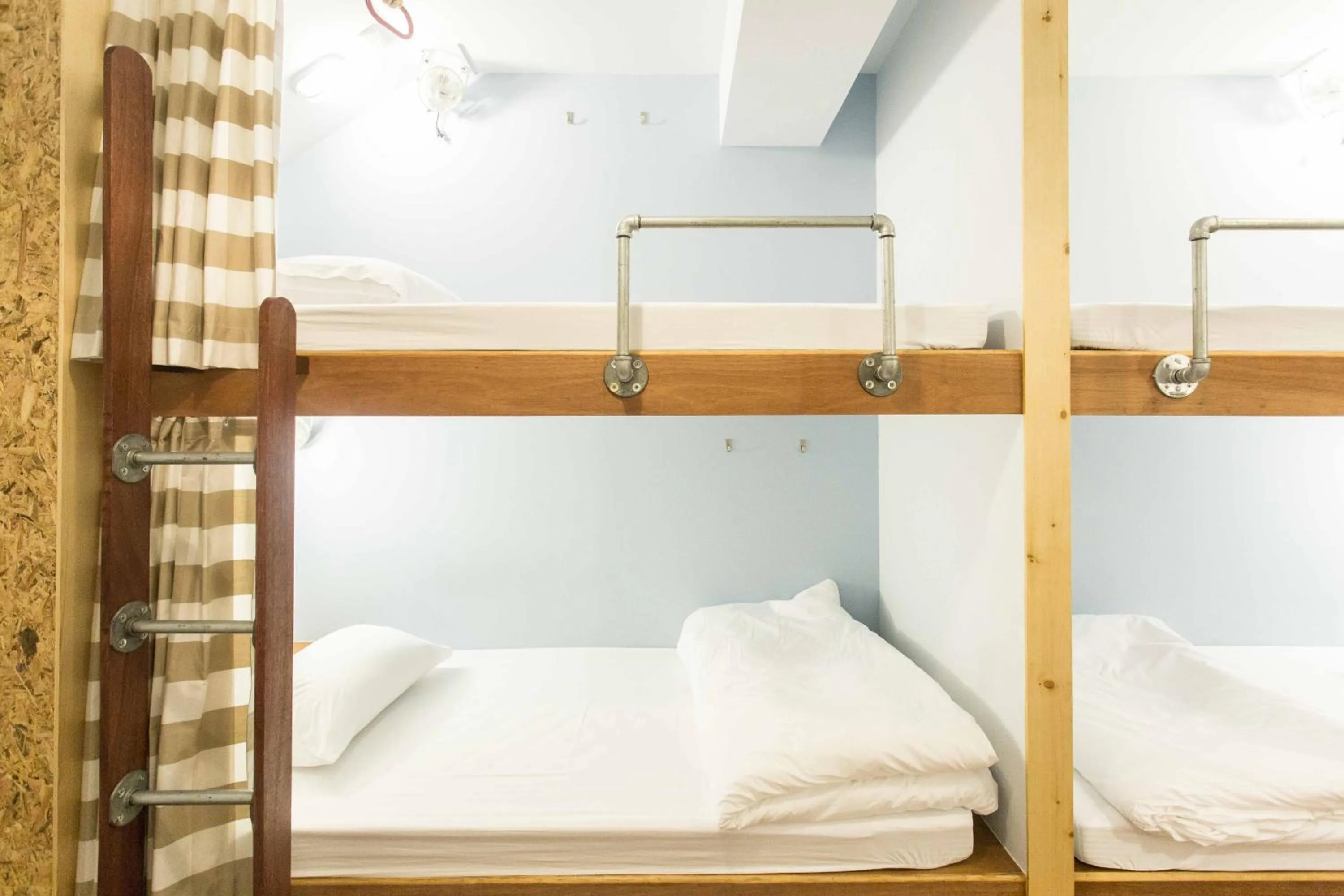 Bedroom, Bed in Barn & Bed Hostel