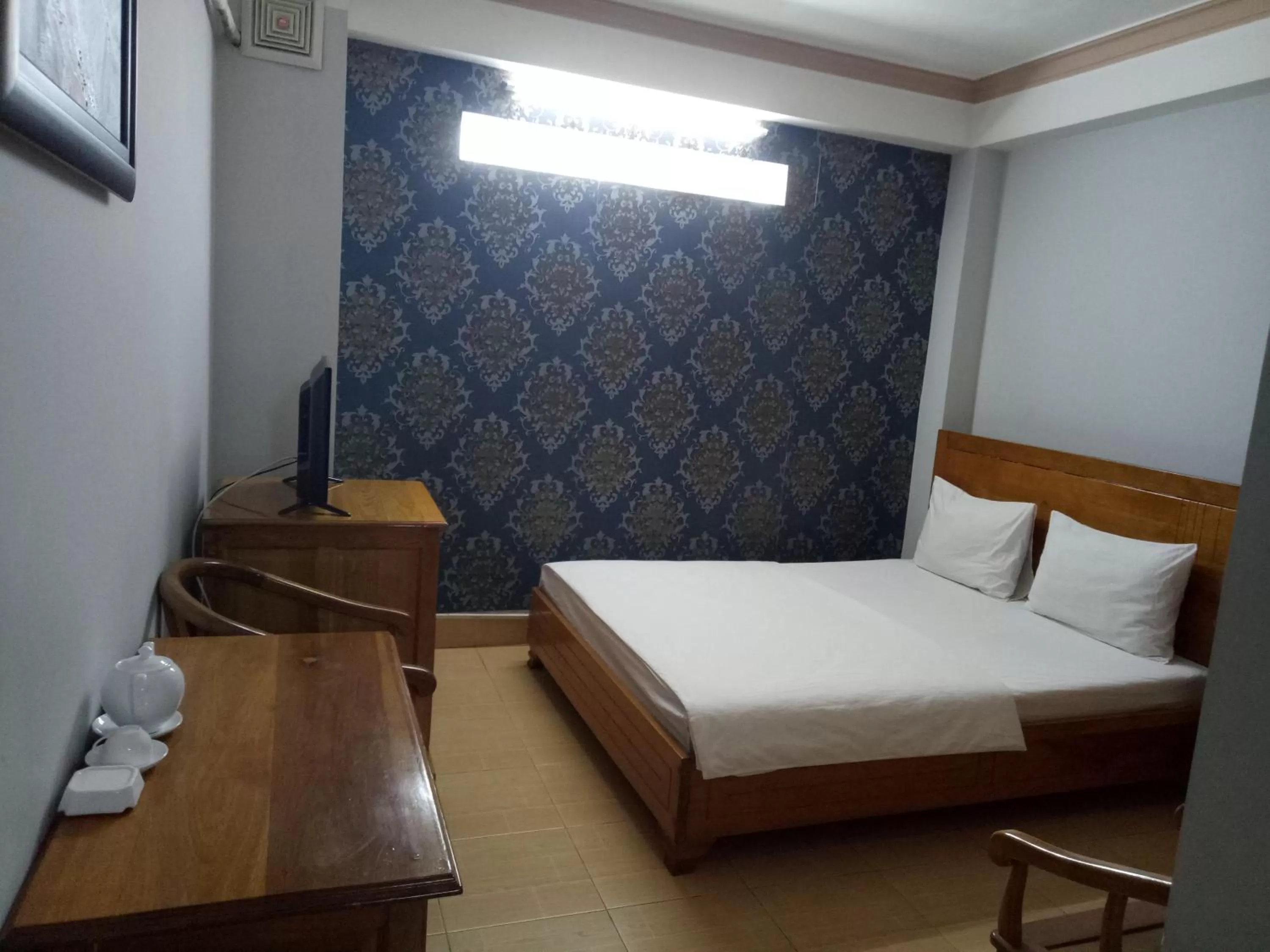 Khách sạn Phú An