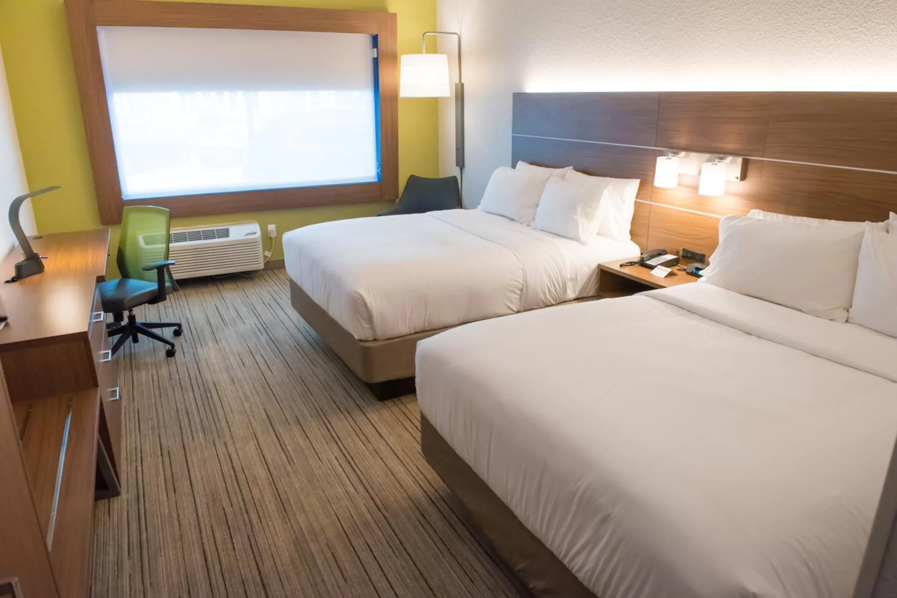 Queen Suite with Two Queen Beds - Communications Accessible in Holiday Inn Express & Suites Dayton North - Vandalia by IHG Queen Suite with Two Queen Beds - Communications Accessible in Holiday Inn Express & Suites Dayton North - Vandalia by IHG