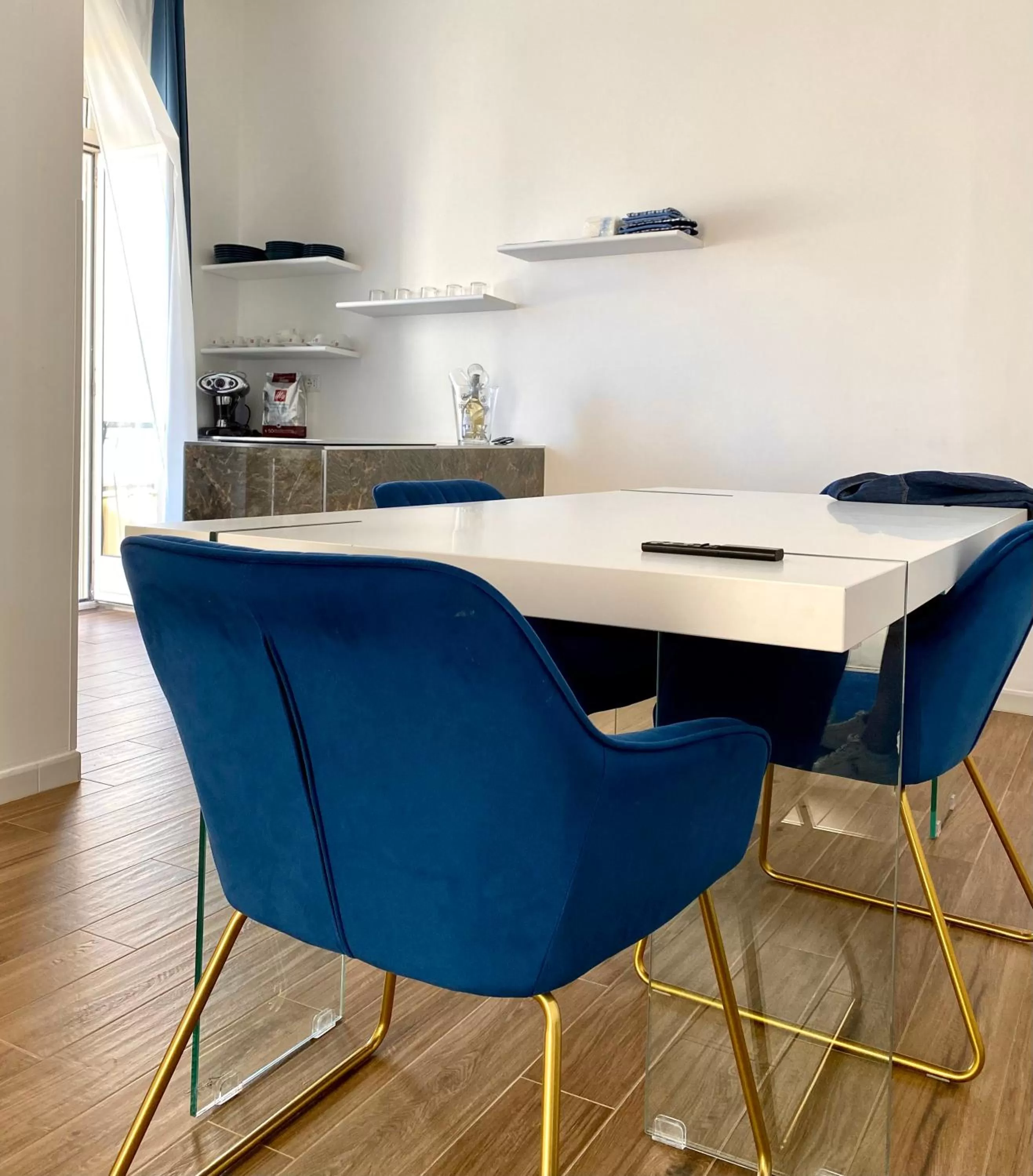 Seating area, Kitchen/Kitchenette in Casa Roma