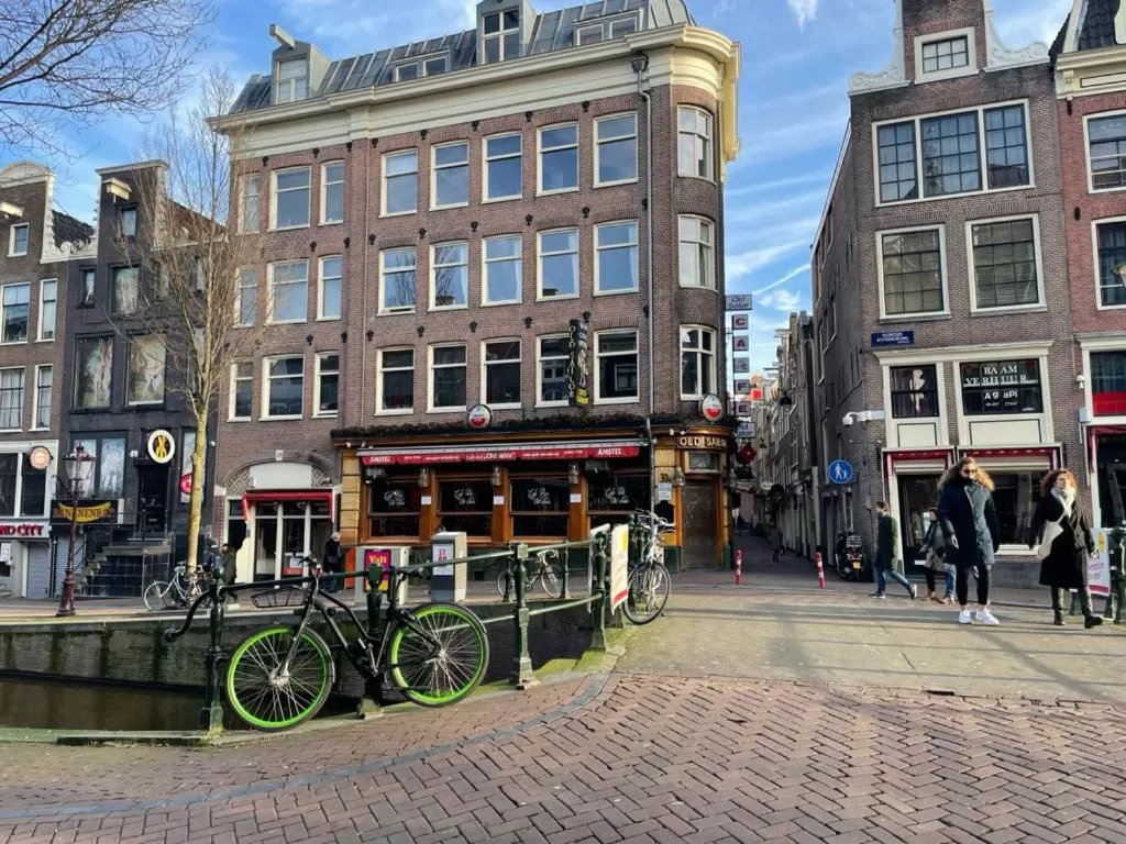 Hotel & bar Royal taste Amsterdam