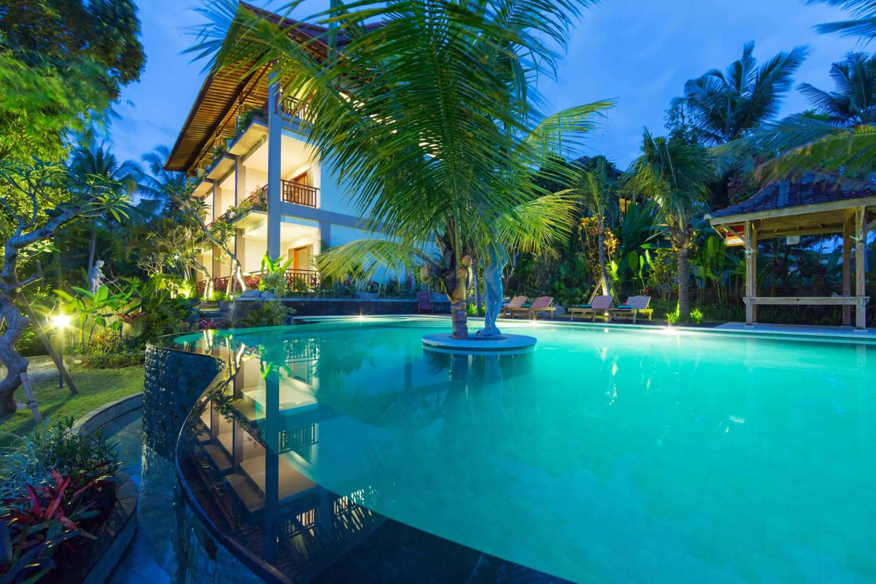 Swimming pool in Alamdini Resort Ubud