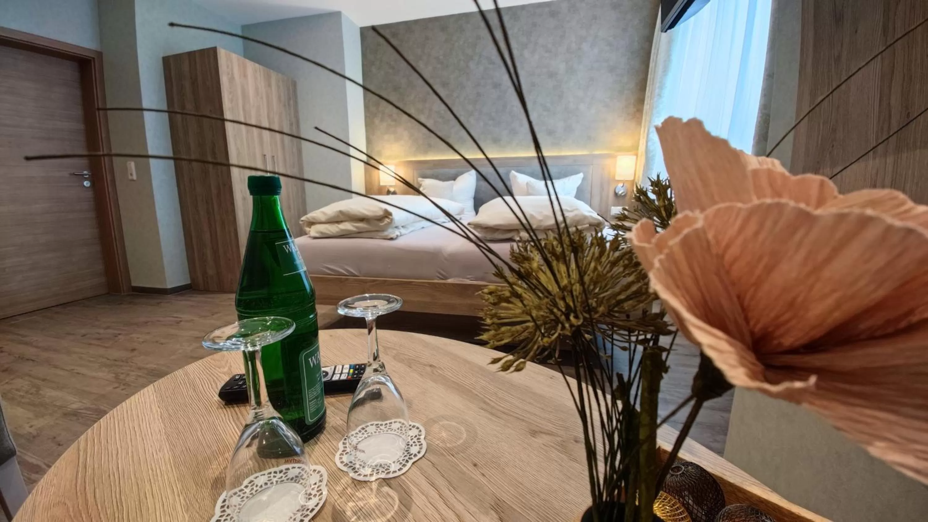 Photo of the whole room, Bed in Hotel Garni "Zur Alten Post"