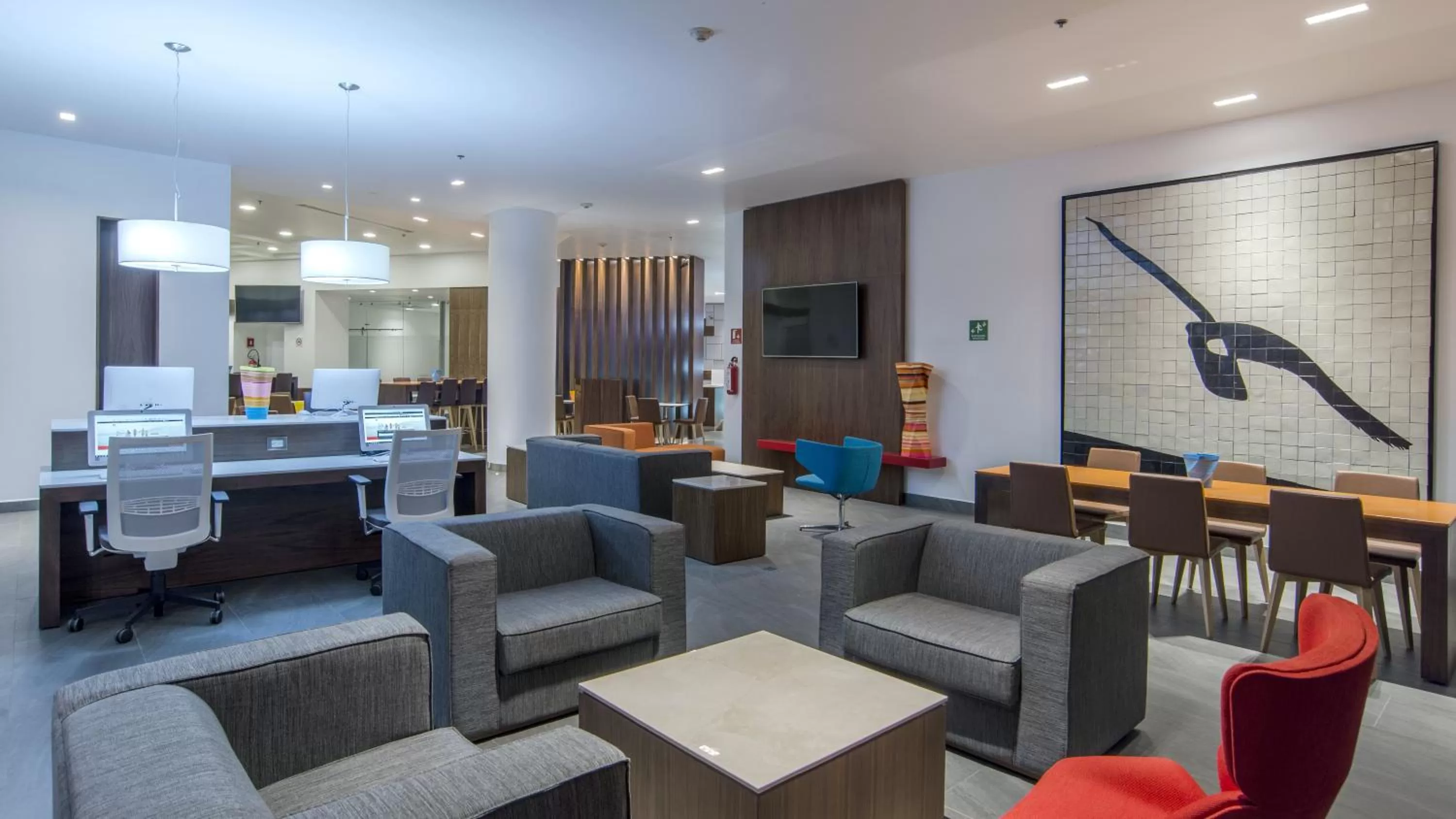 Property building in Holiday Inn Express Puebla by IHG