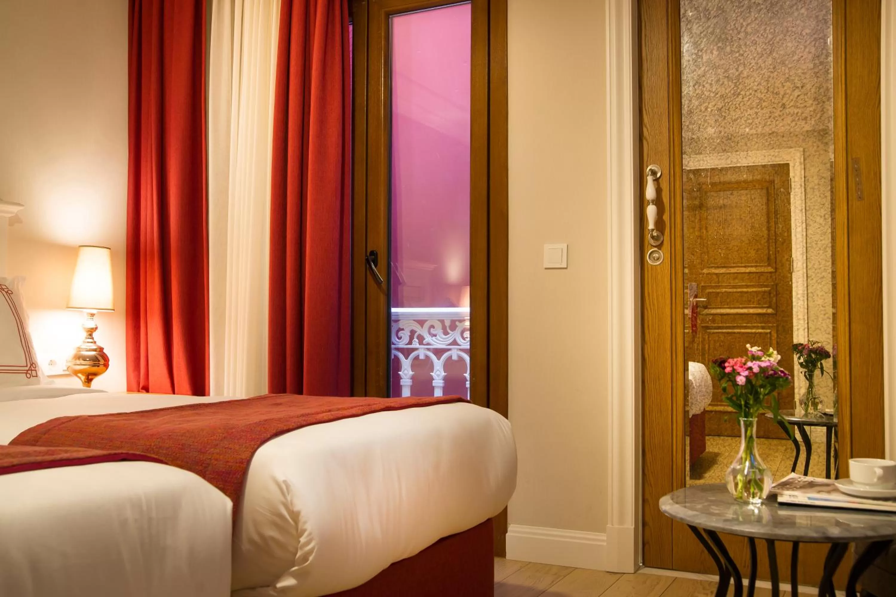 Bed in Amofta Hotel Taksim