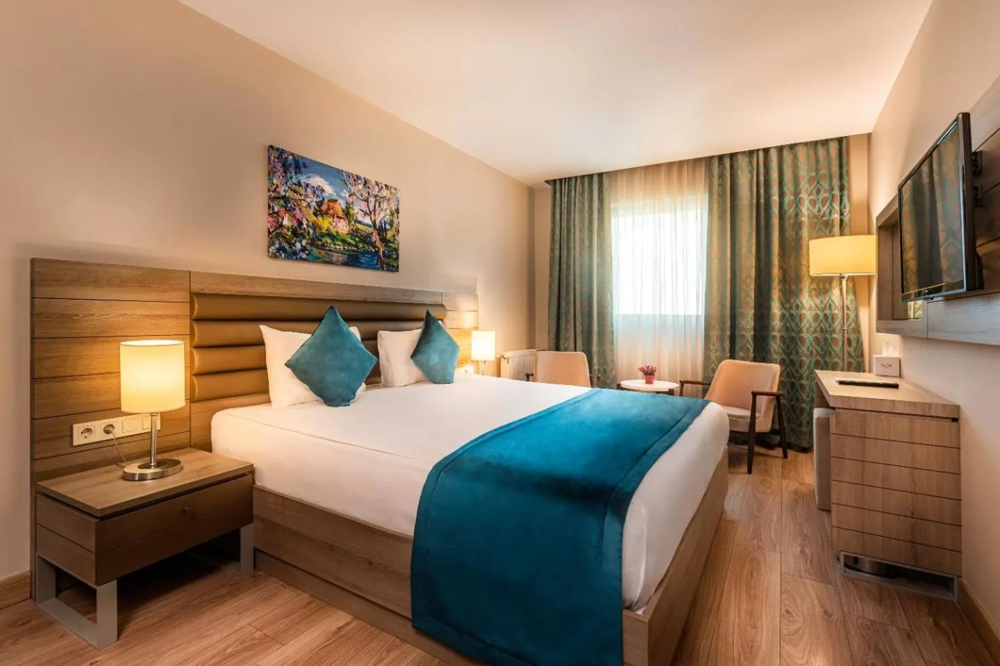 TV and multimedia, Bed in Rox Hotel Istanbul