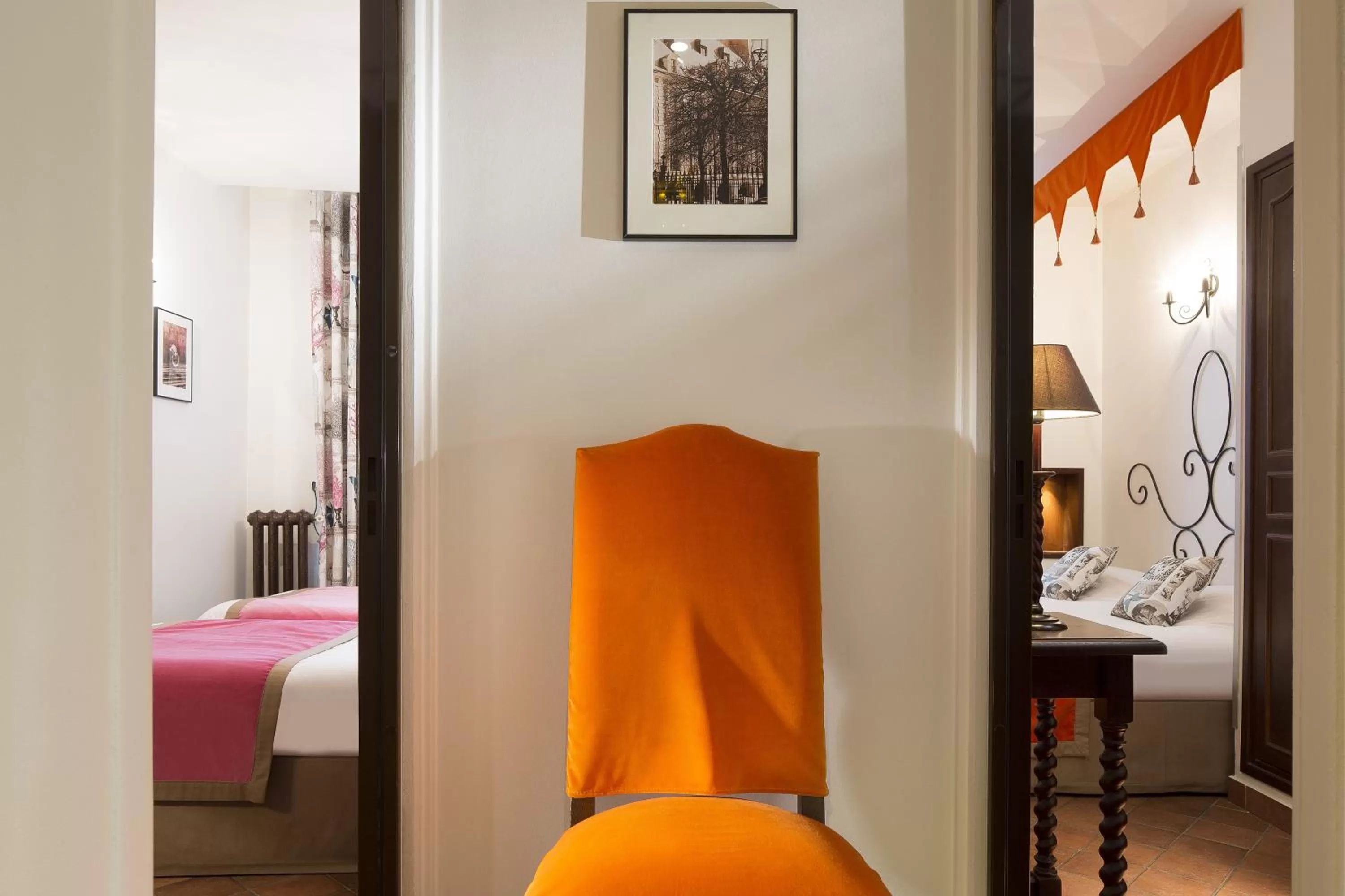 Decorative detail, Bed in Castex Hotel