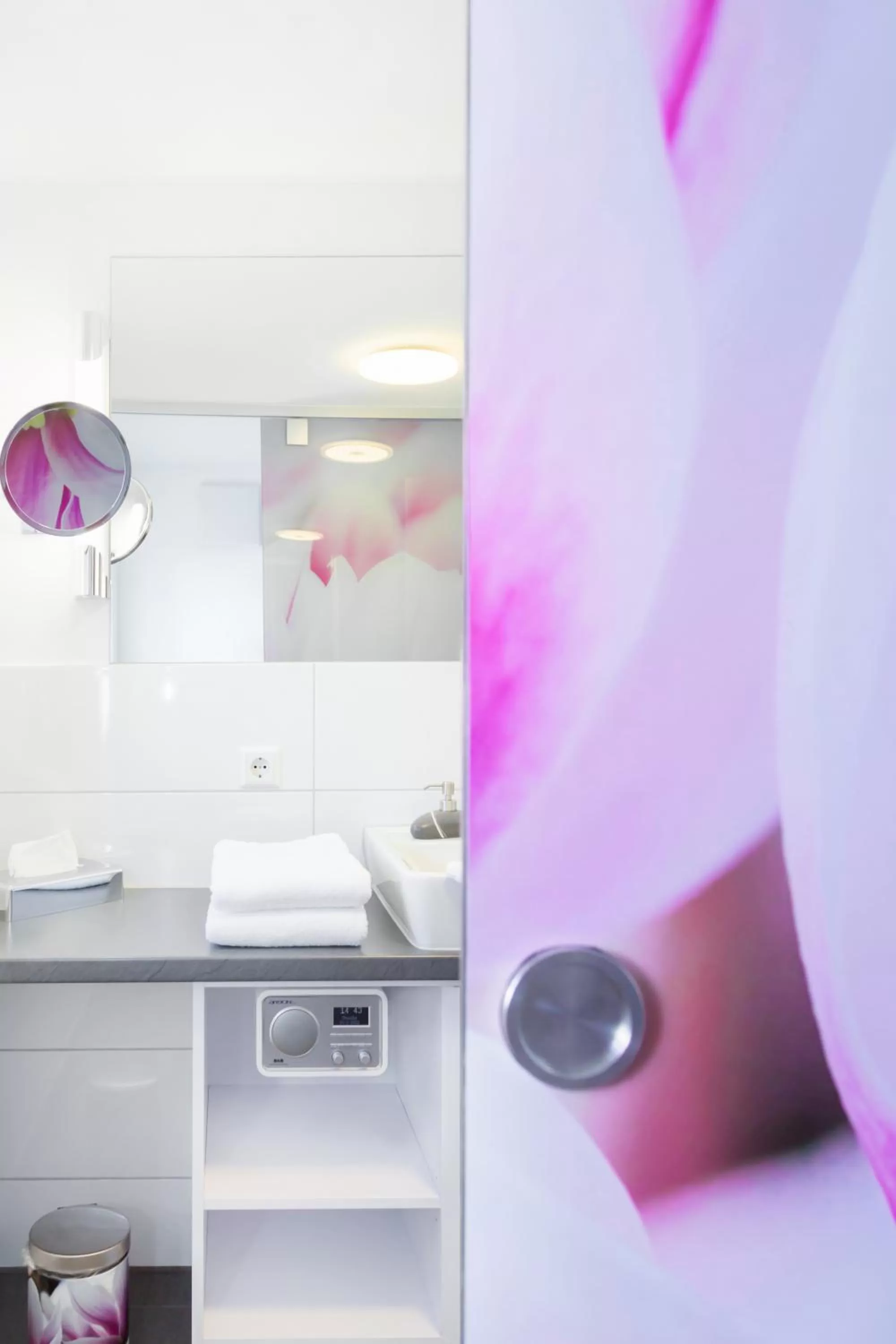 Shower in Hotel Alte Schule