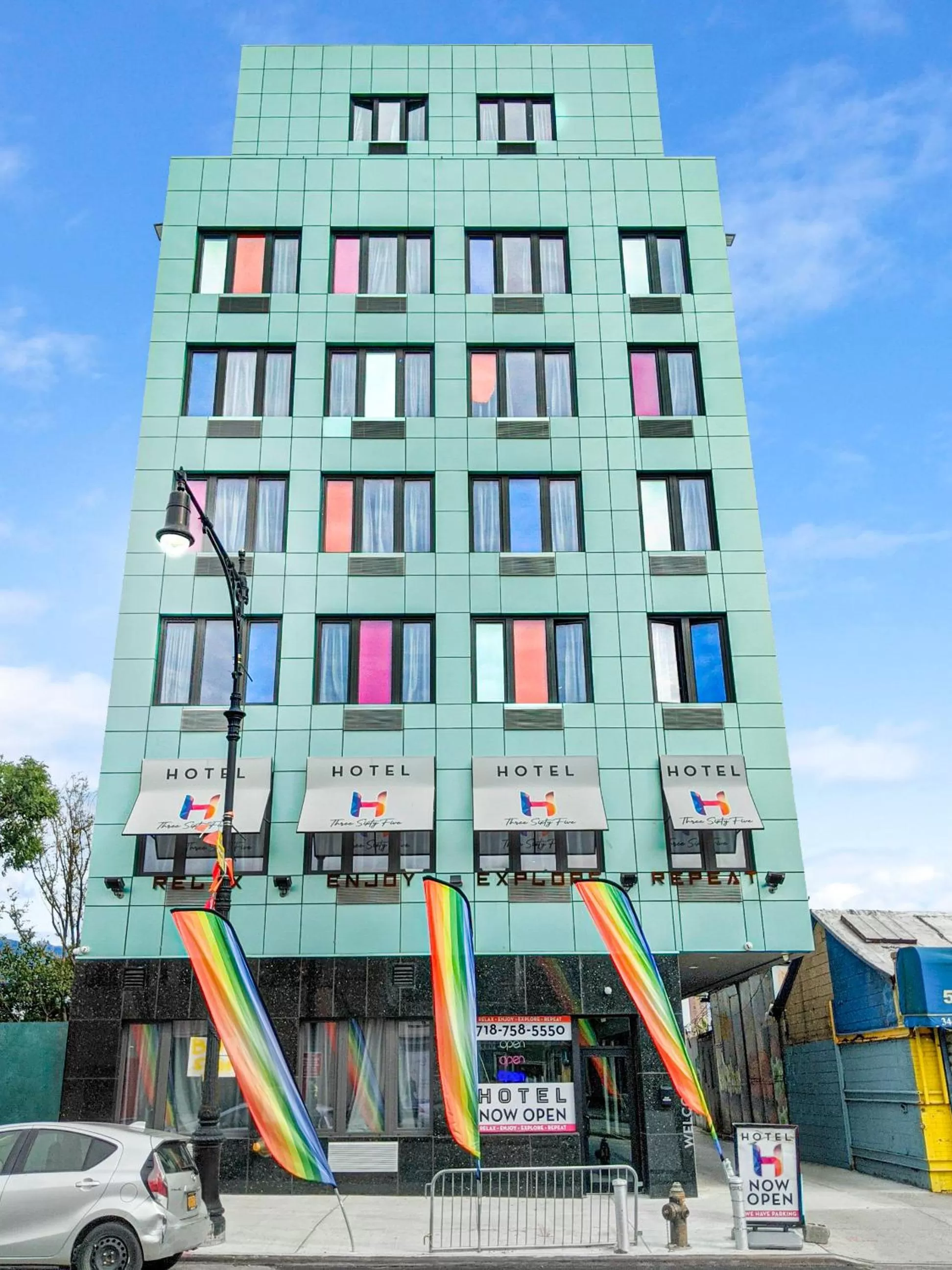 Property building in Hotel 365 Bronx - Yankee Stadium