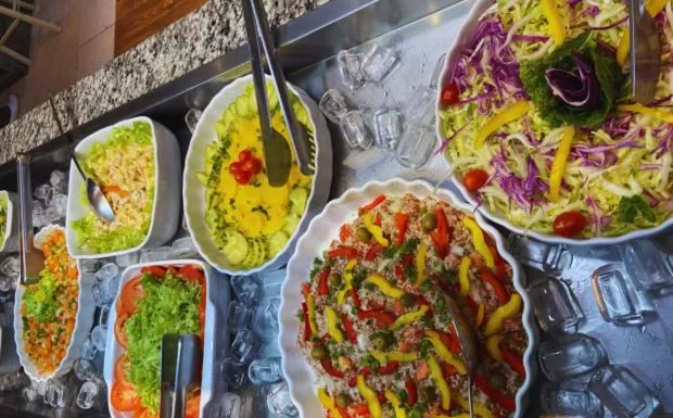 Restaurant/places to eat in Pousada Jovimar