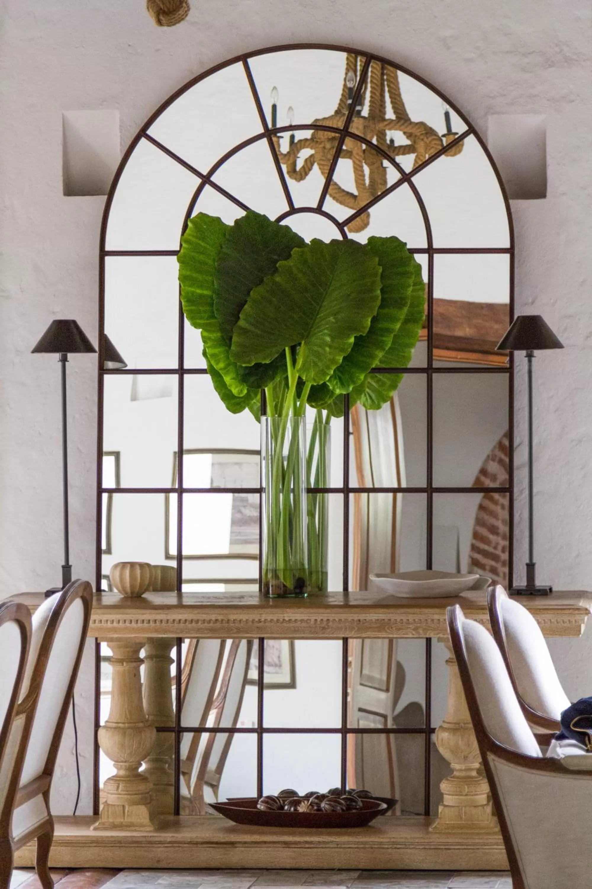 Communal lounge/ TV room in Hotel Boutique Casa del Coliseo