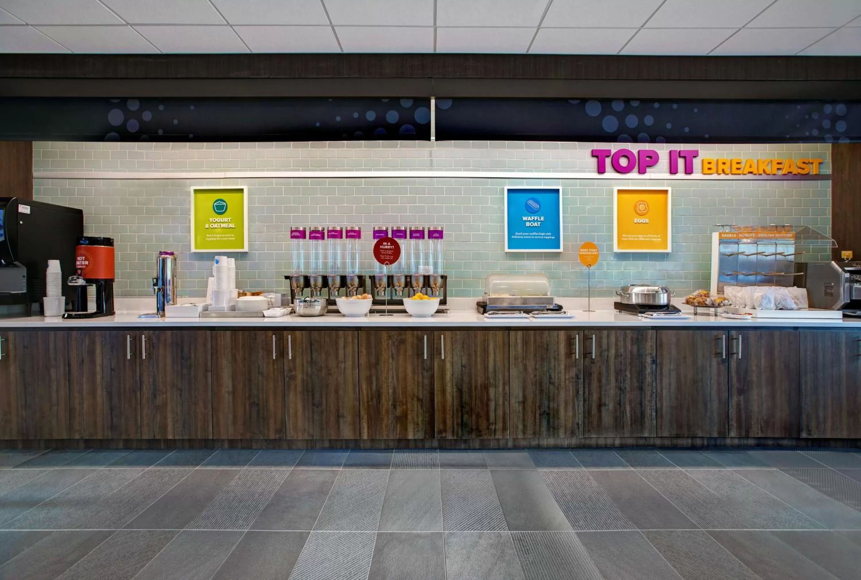 Breakfast in Tru By Hilton Knoxville West Turkey Creek