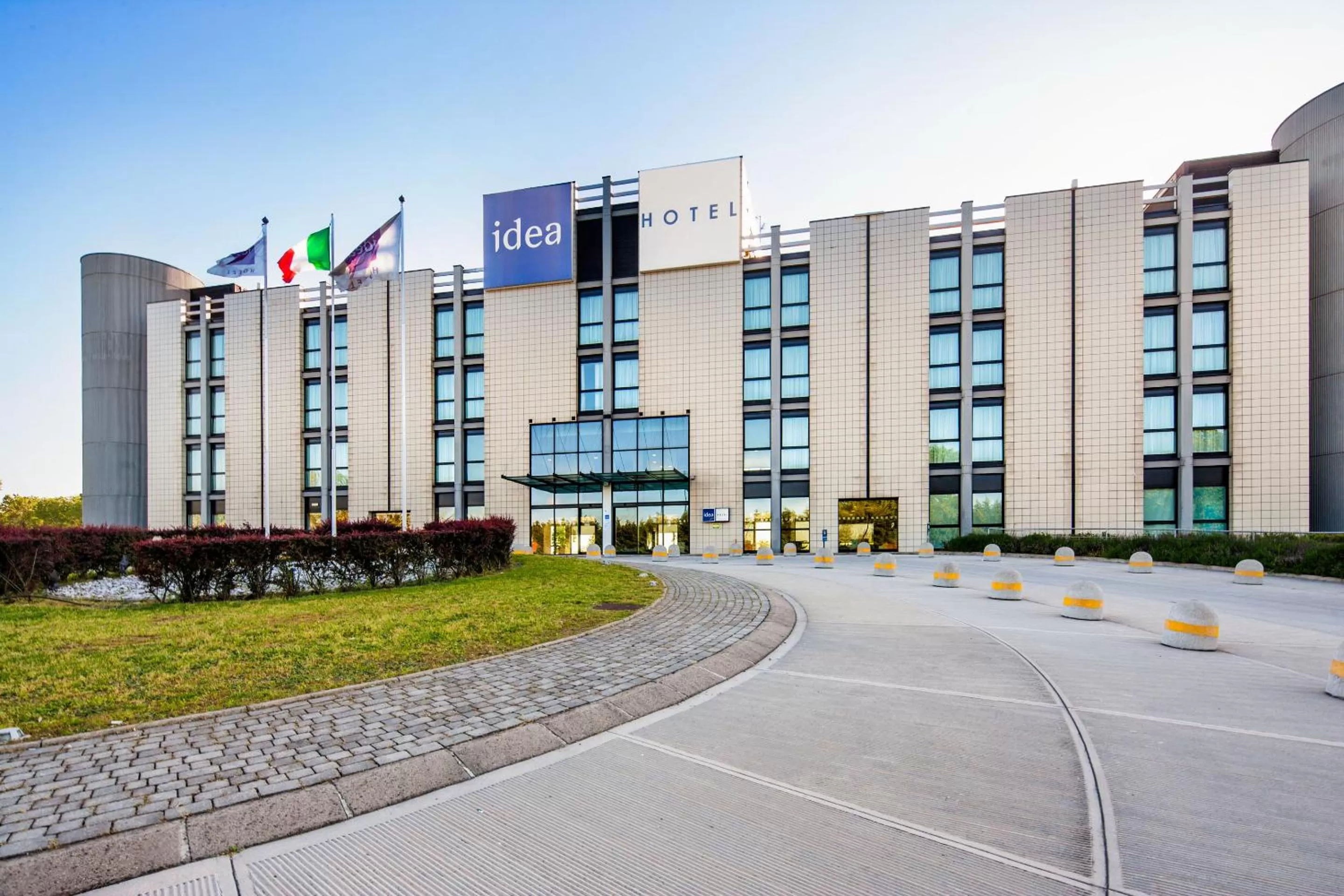 Property building in Idea Hotel Milano San Siro