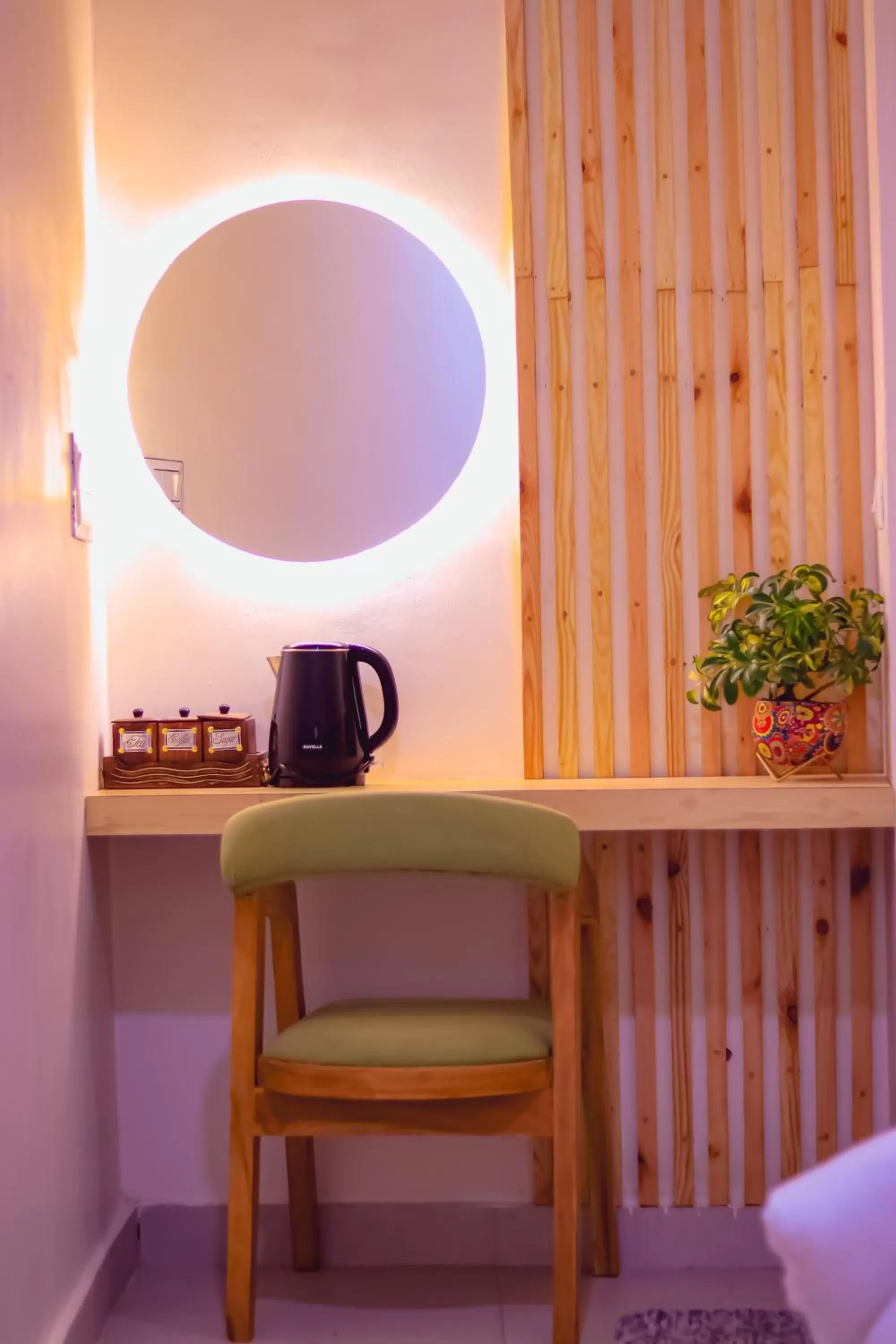 Bed in Around Stays Rishikesh, Tapovan