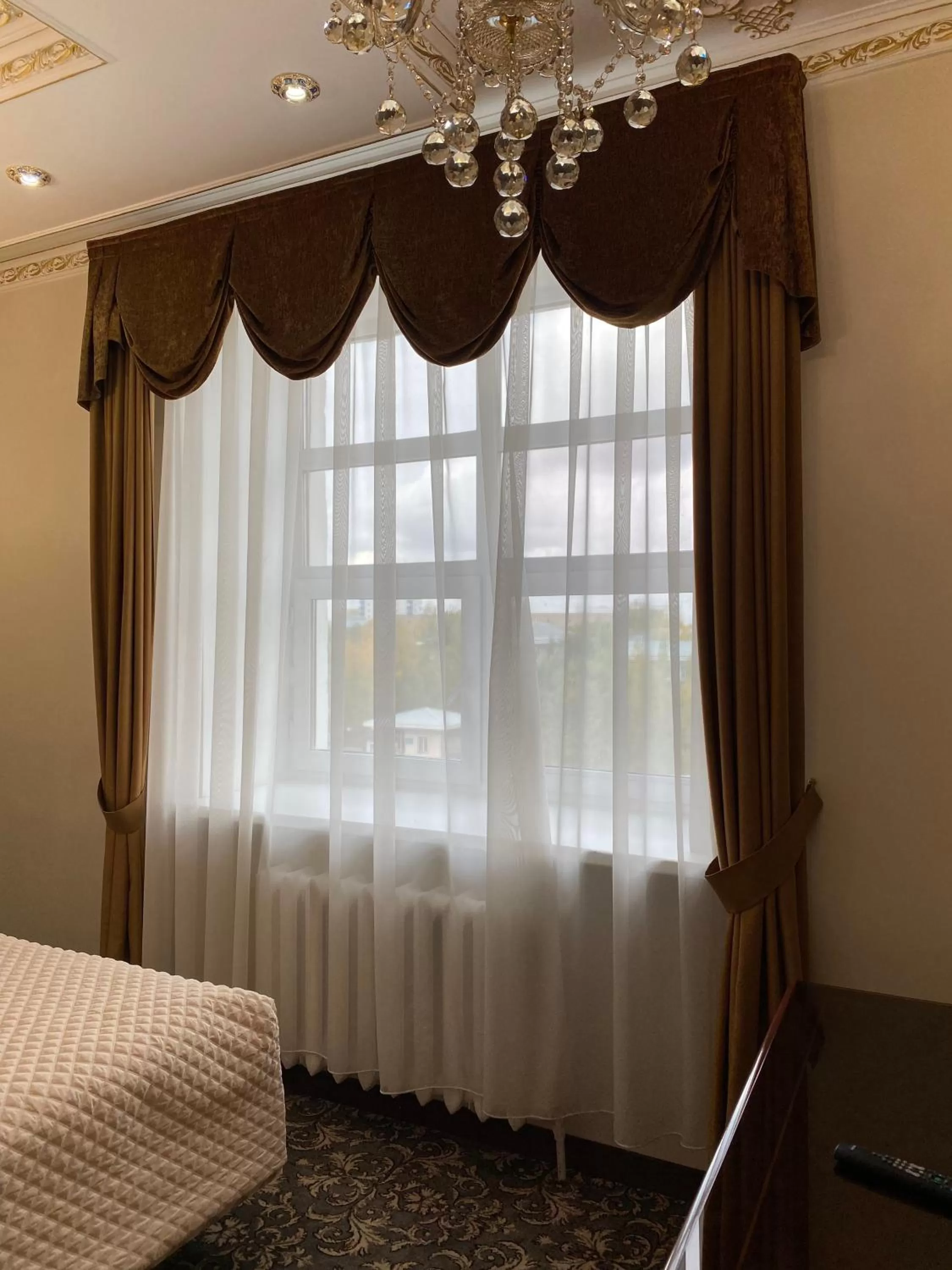 TV and multimedia in Lion Hotel