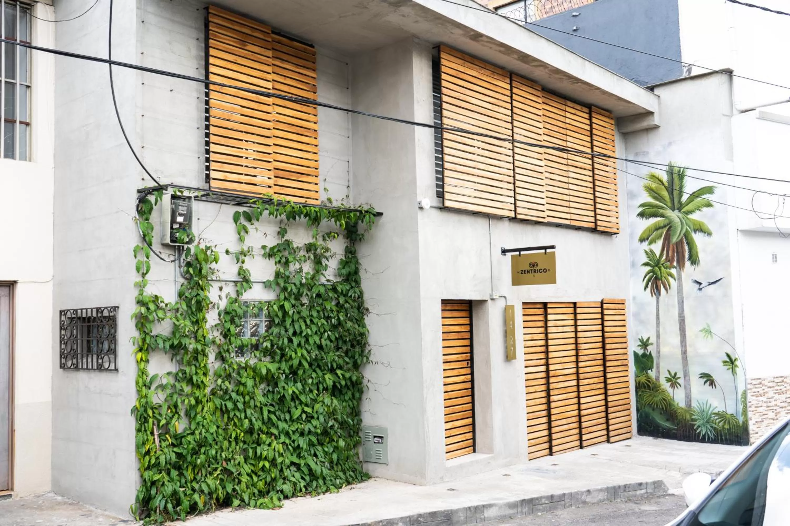 Facade/entrance in Zentrico Boutique