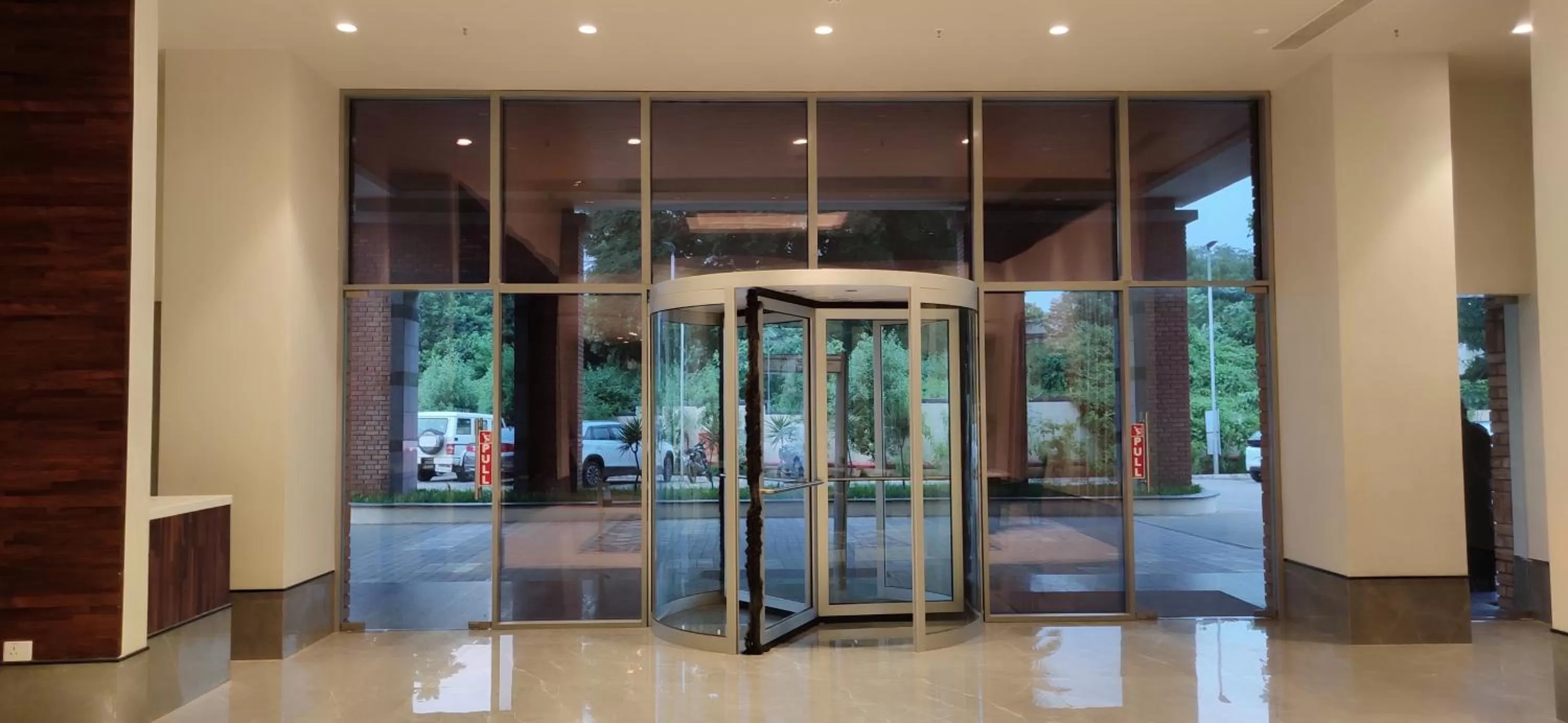 Facade/entrance in Manjeera Sarovar Premiere