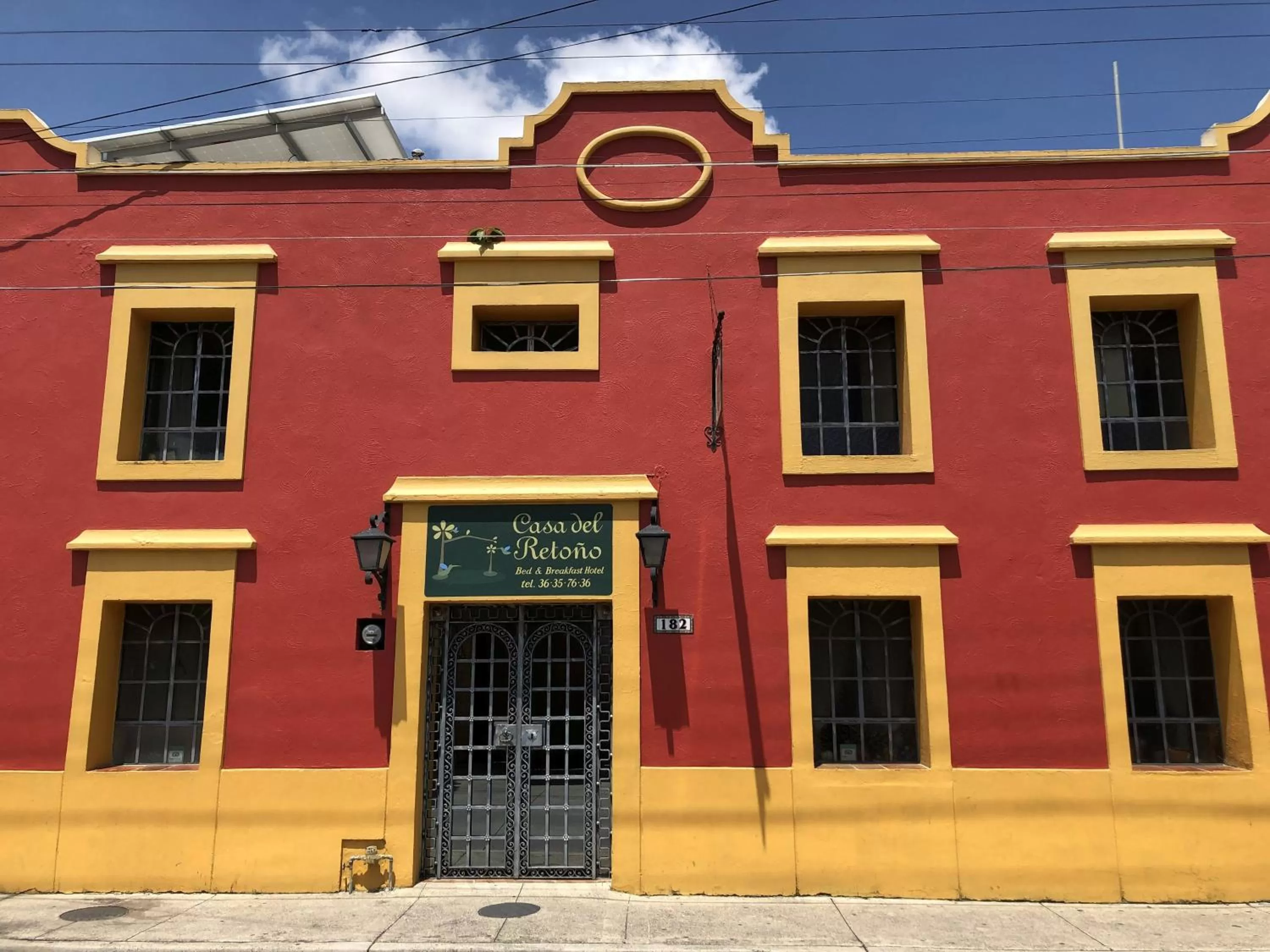 Facade/entrance in Casa del Retoño