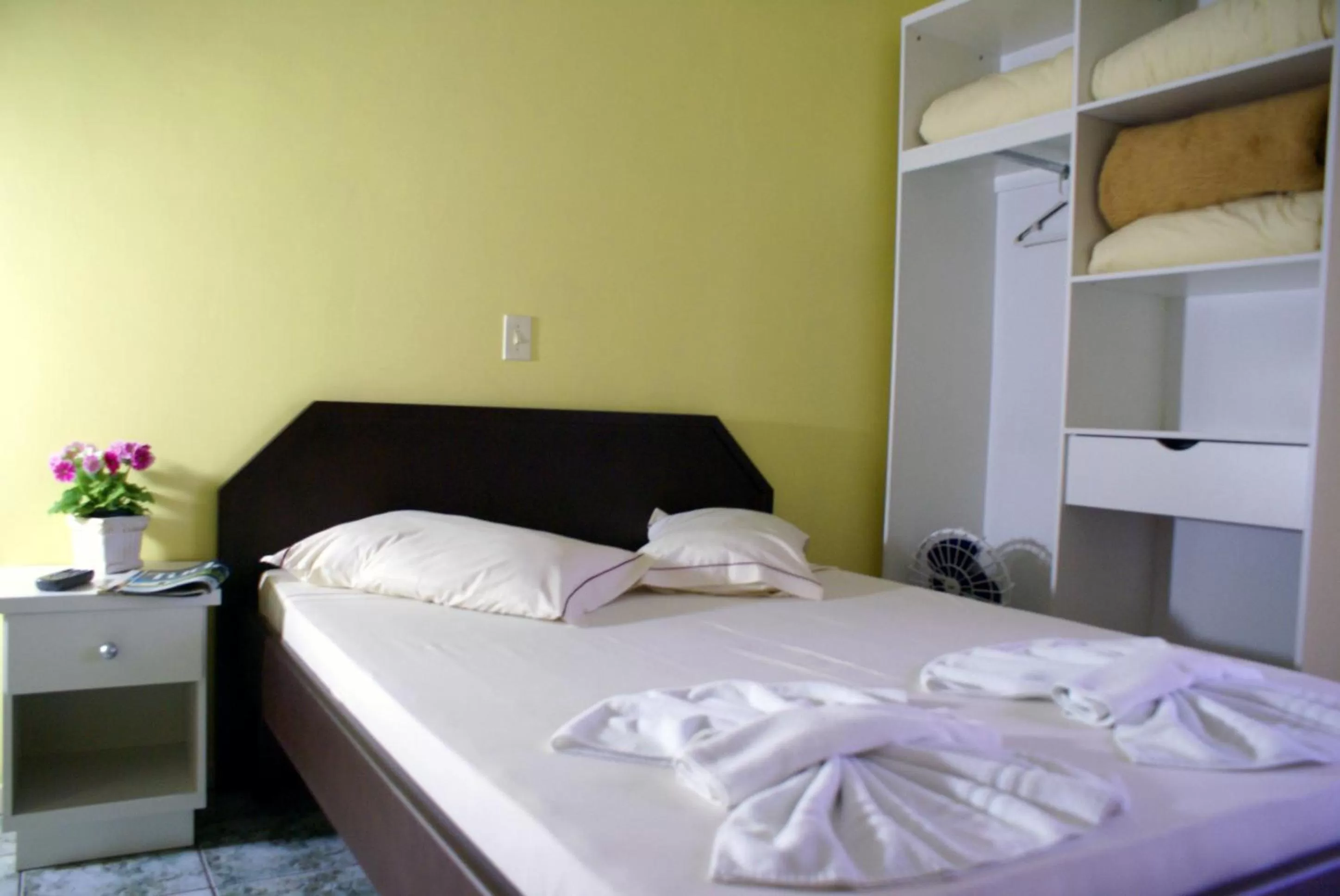 Bed in Hotel Manayara