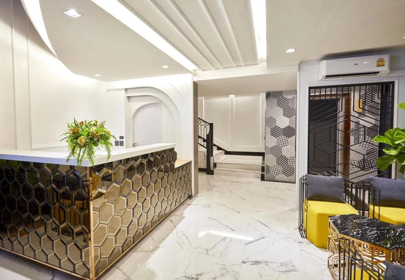 Lobby or reception in Chezzotel Pattaya