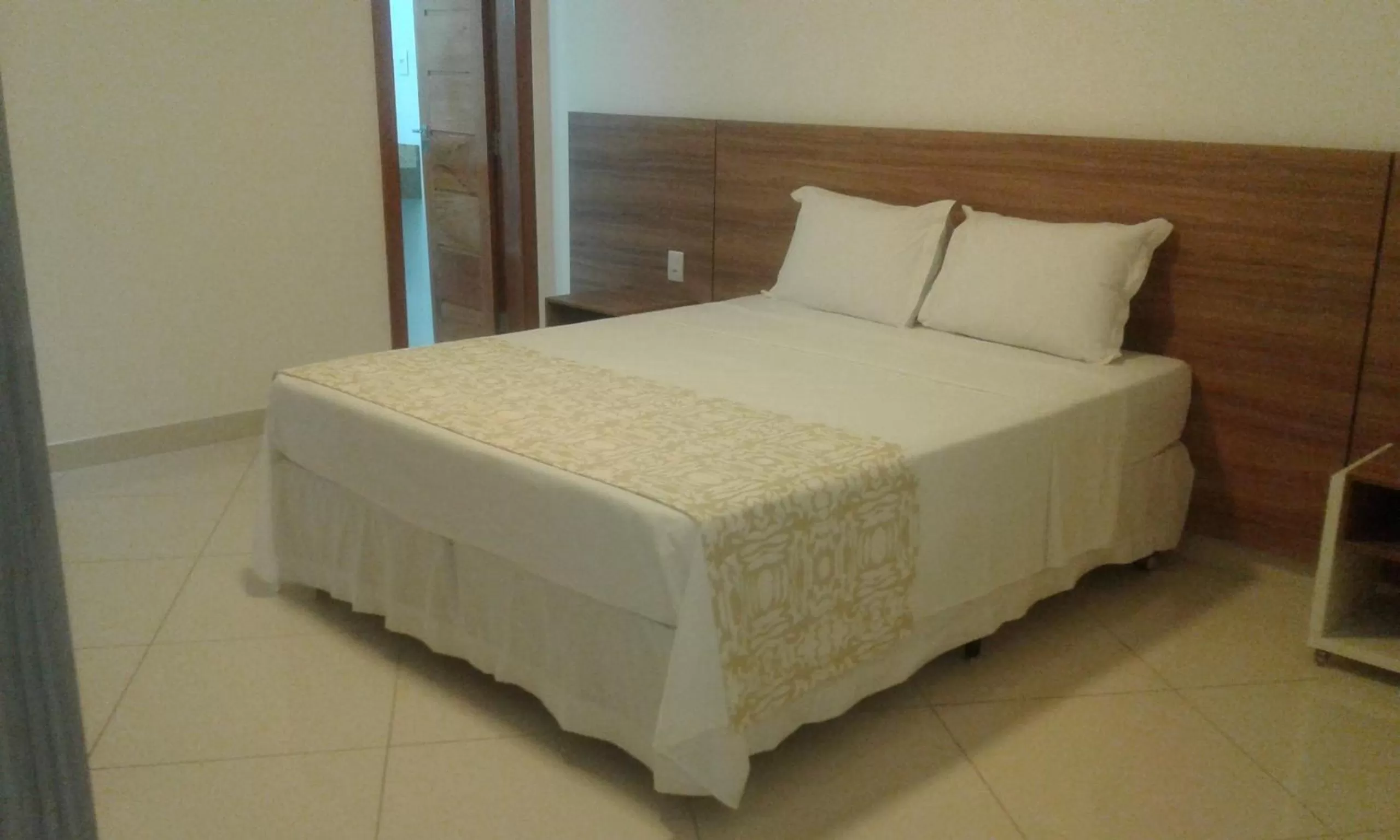 Bed in Granterrara Hotel
