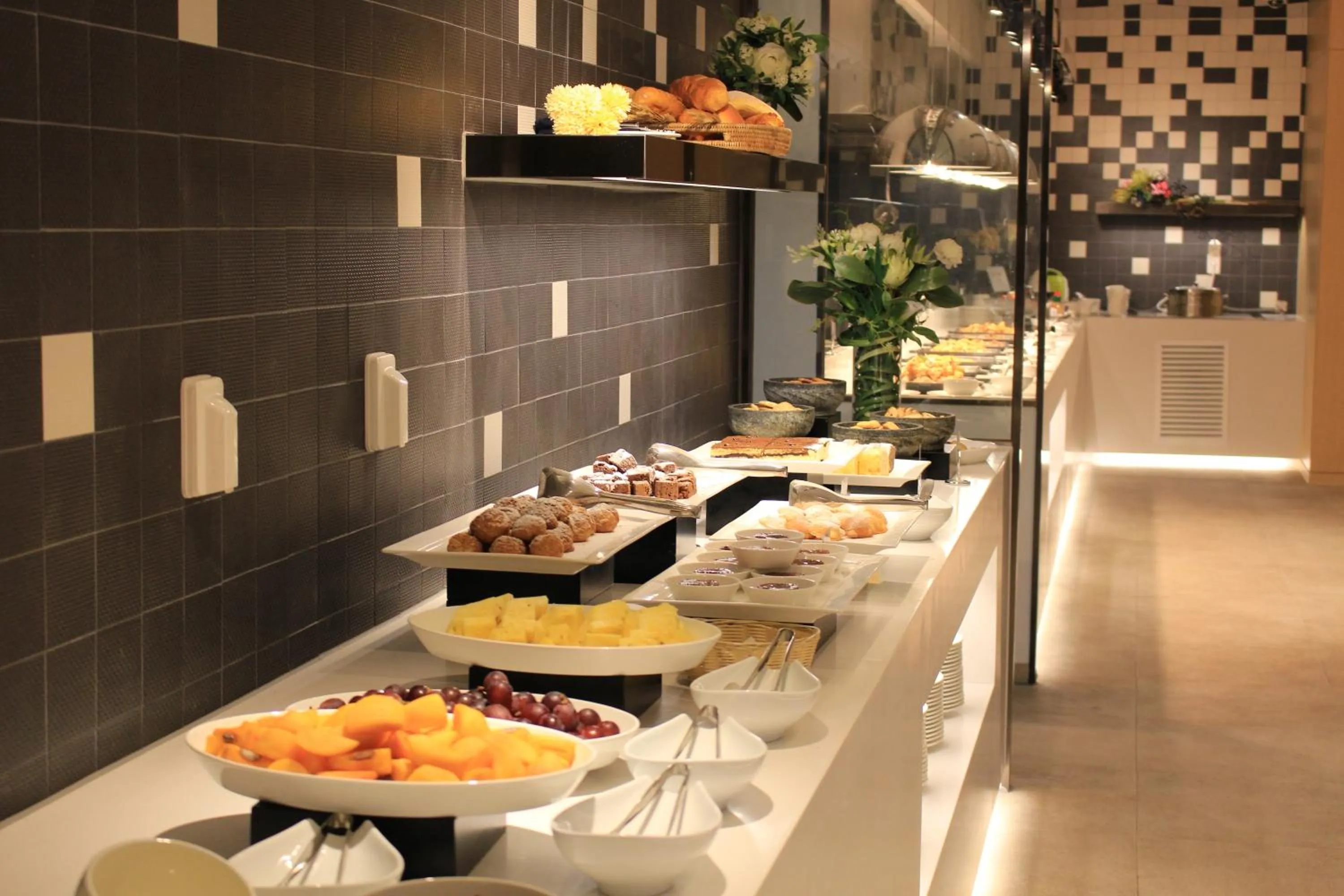 Restaurant/places to eat in Arirang Hill Hotel Dongdaemun