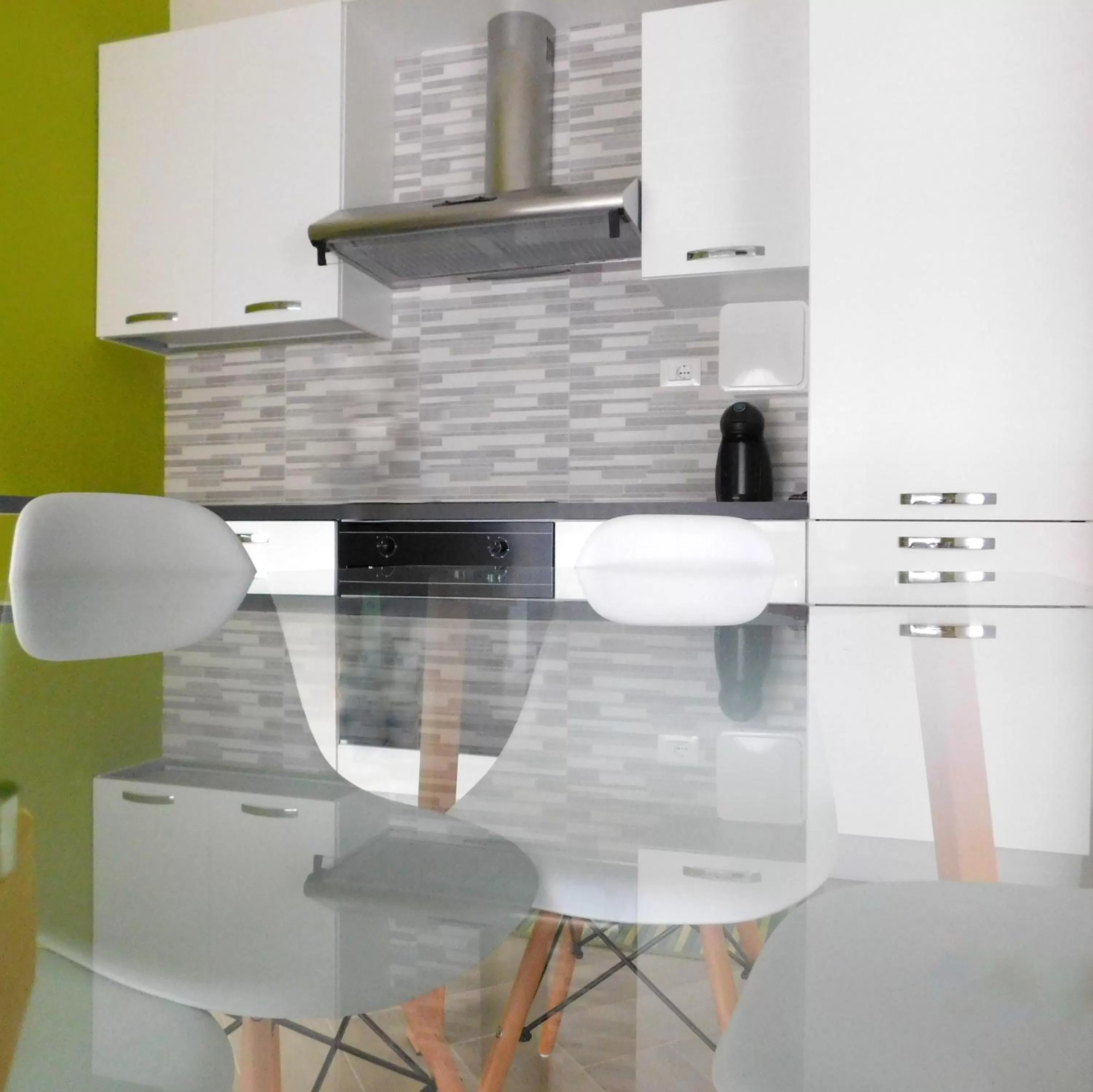 Kitchen/Kitchenette in Bed and Breakfast Acrobatic